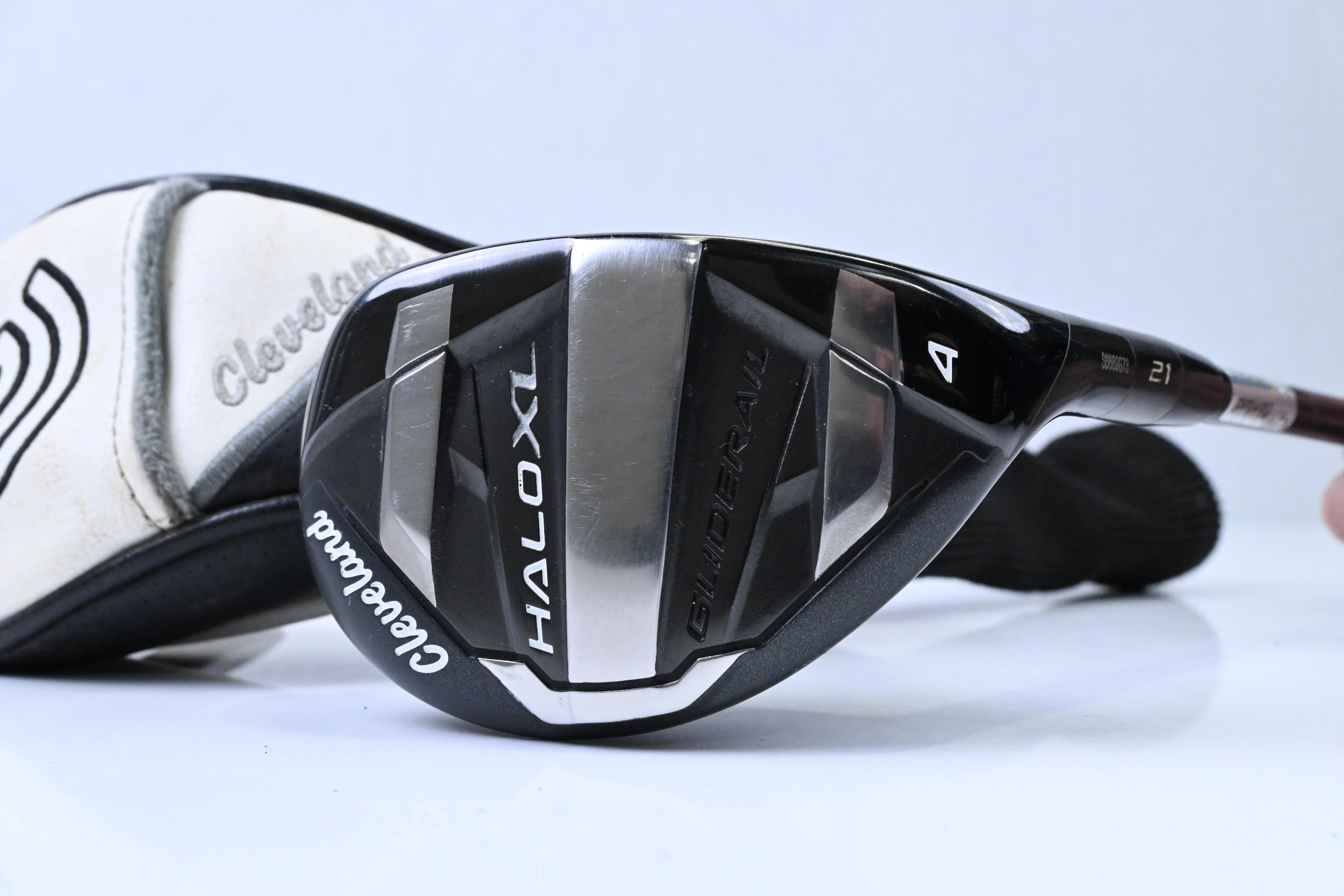Cleveland Halo XL #4 Hybrid / 21 Degree / Stiff Flex Tensei AV Raw Blue 65