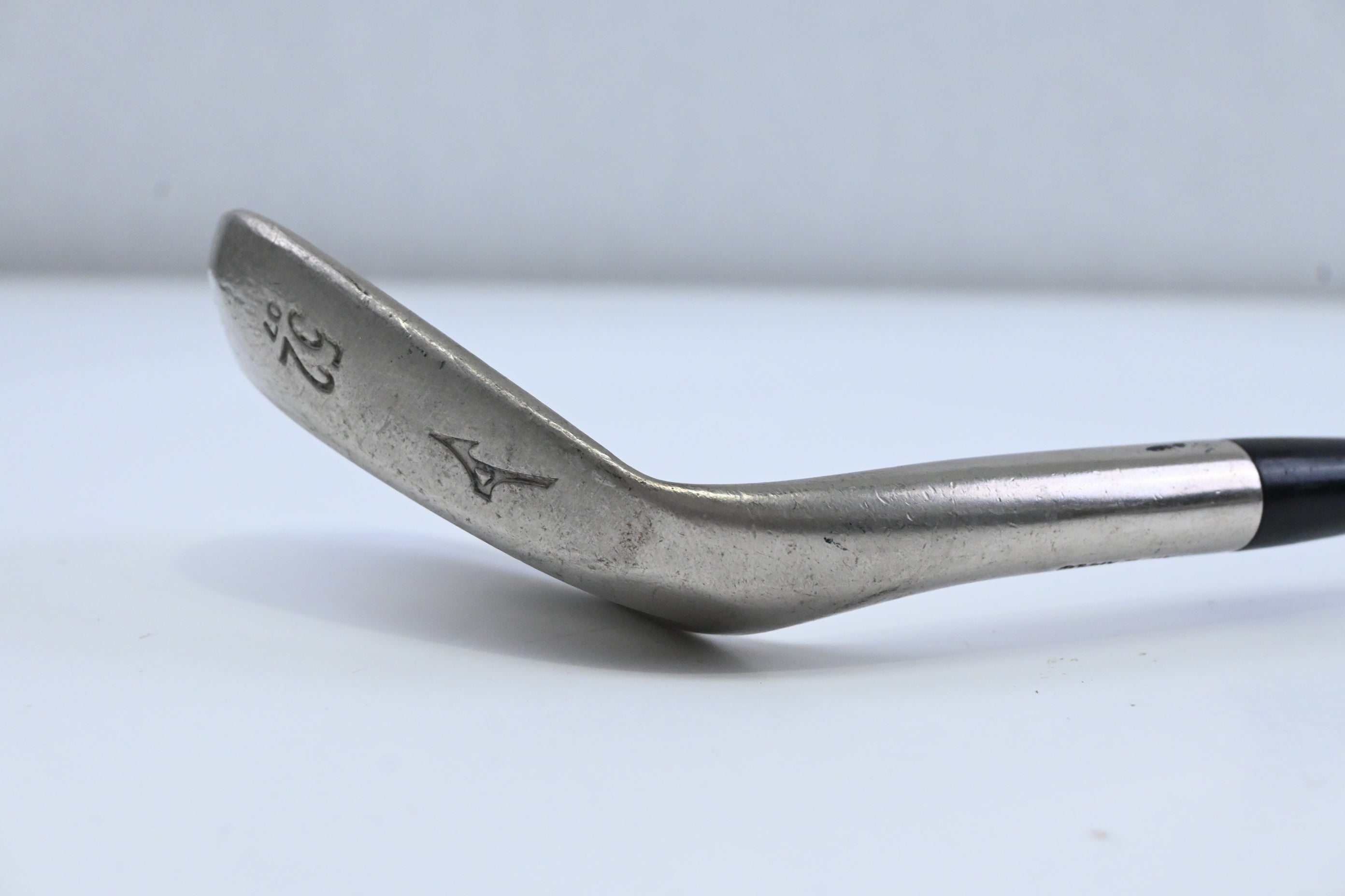 Mizuno MP T-11 Gap Wedge / 52 Degree / Wedge Flex Dynamic Gold Shaft