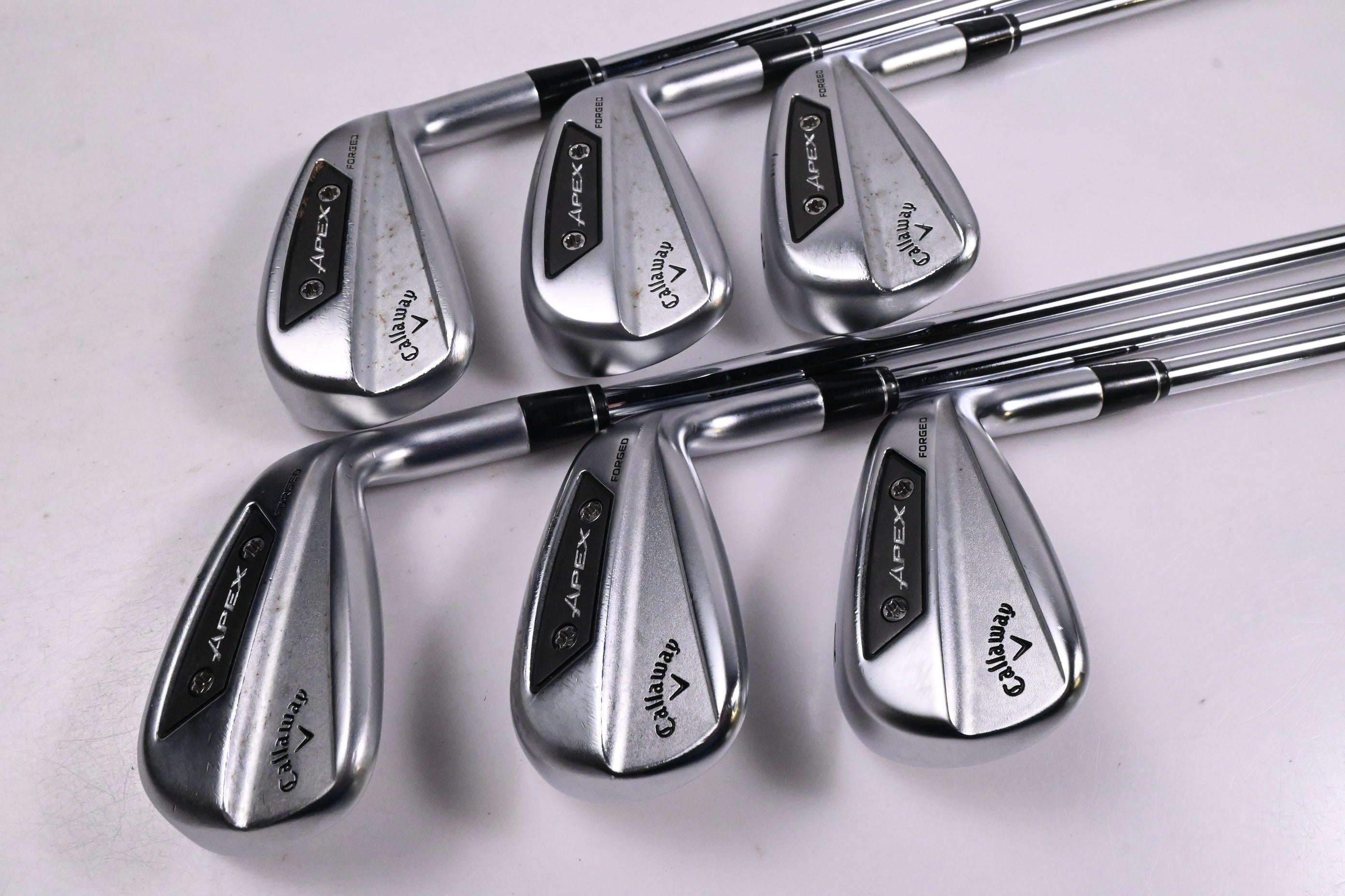 Callaway Apex Ai200 Irons / 6-PW+GW / Regular Flex AMT Red R300 Shafts