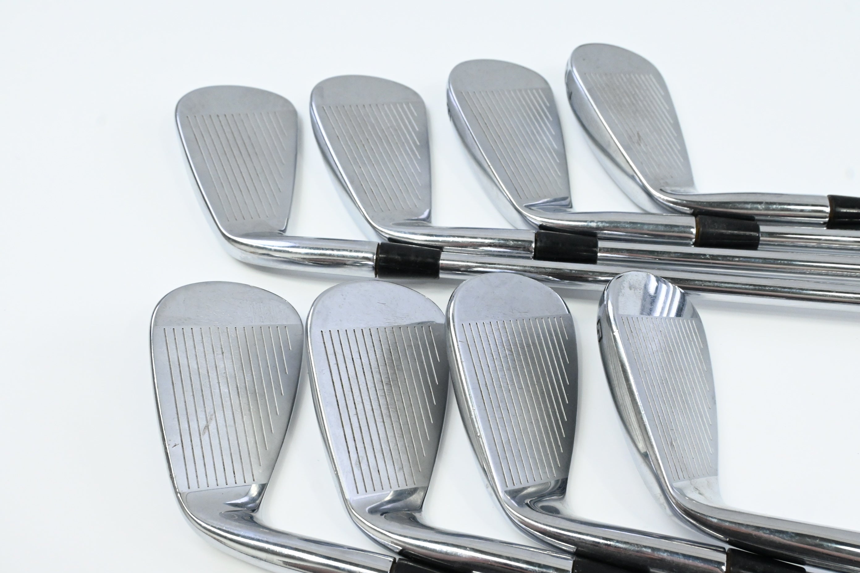 Cobra King Tour 2020 Irons / 4-PW+GW / Stiff Flex NS Pro Modus3 Tour 105 Shafts
