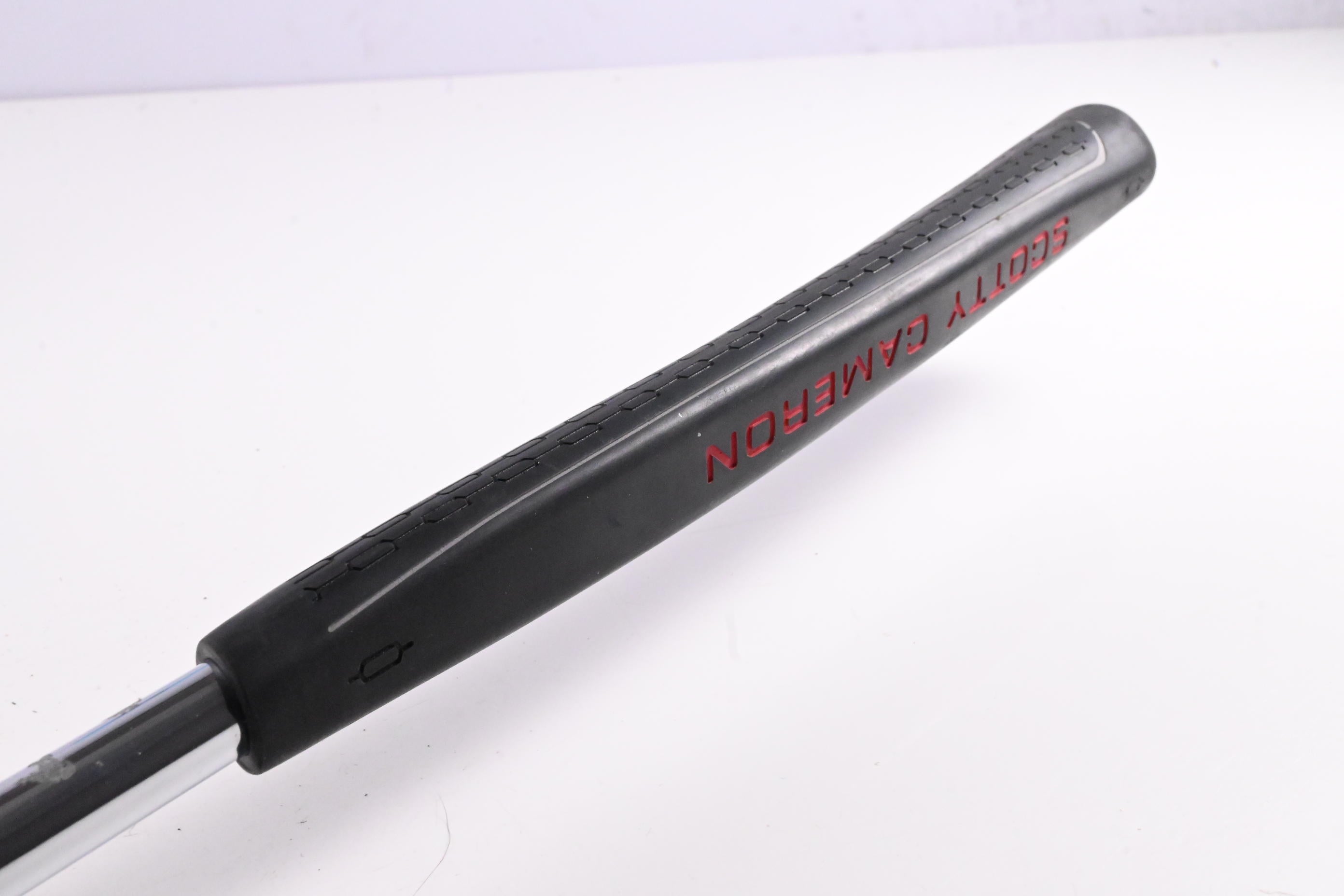 Scotty Cameron Studio Style Newport 2.5+ 2025 Putter / 33 Inch