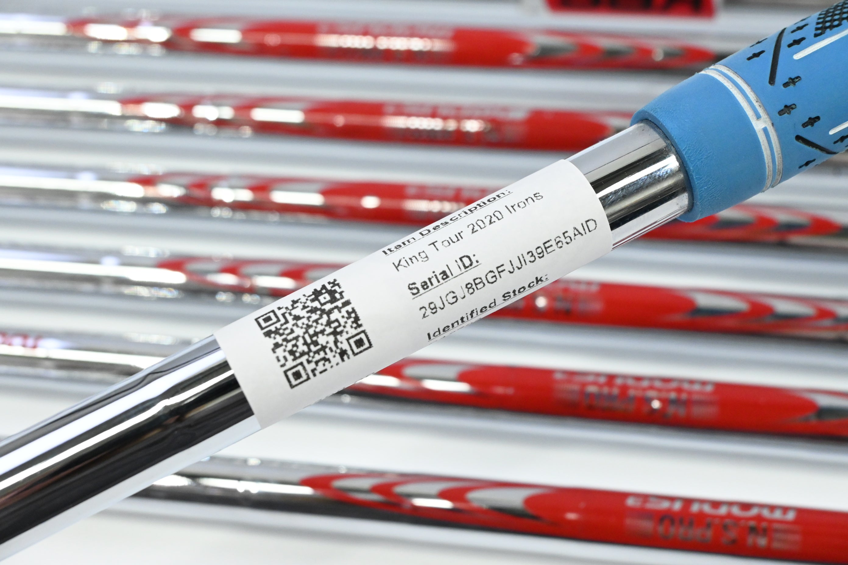 Cobra King Tour 2020 Irons / 4-PW+GW / Stiff Flex NS Pro Modus3 Tour 105 Shafts