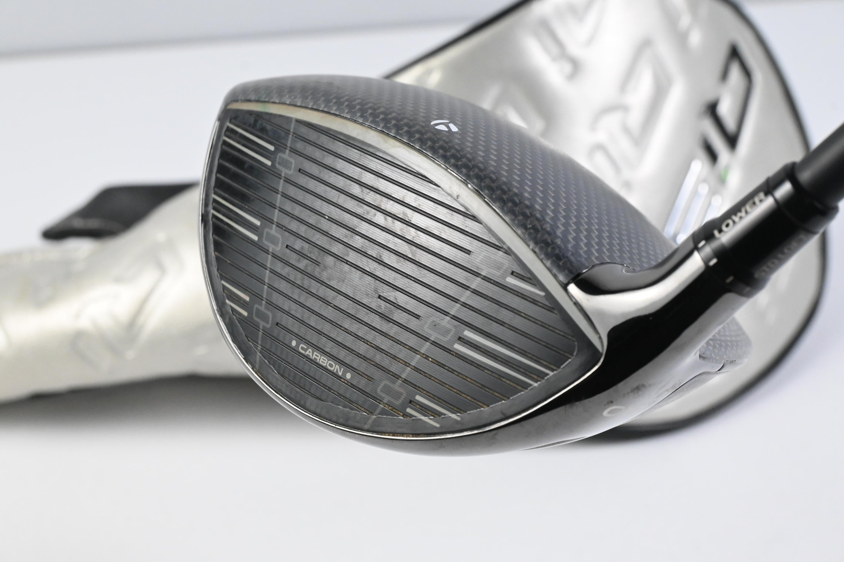 Taylormade Qi35 Driver / 9 Degree / Stiff Flex Kai'li Dark Waves White 60 Shaft