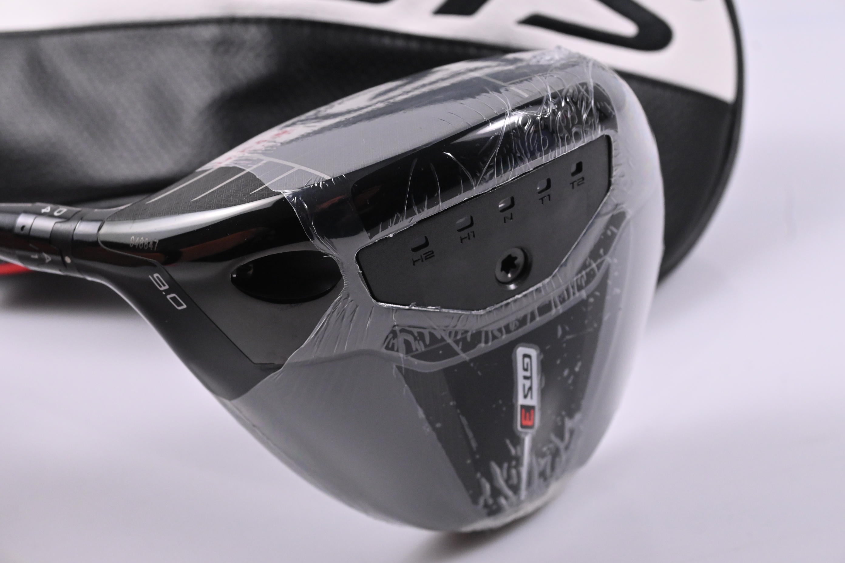 Left Hand Titleist GTS3 Driver / 9 Degree / Stiff Flex HZRDUS Gen5 Black 70