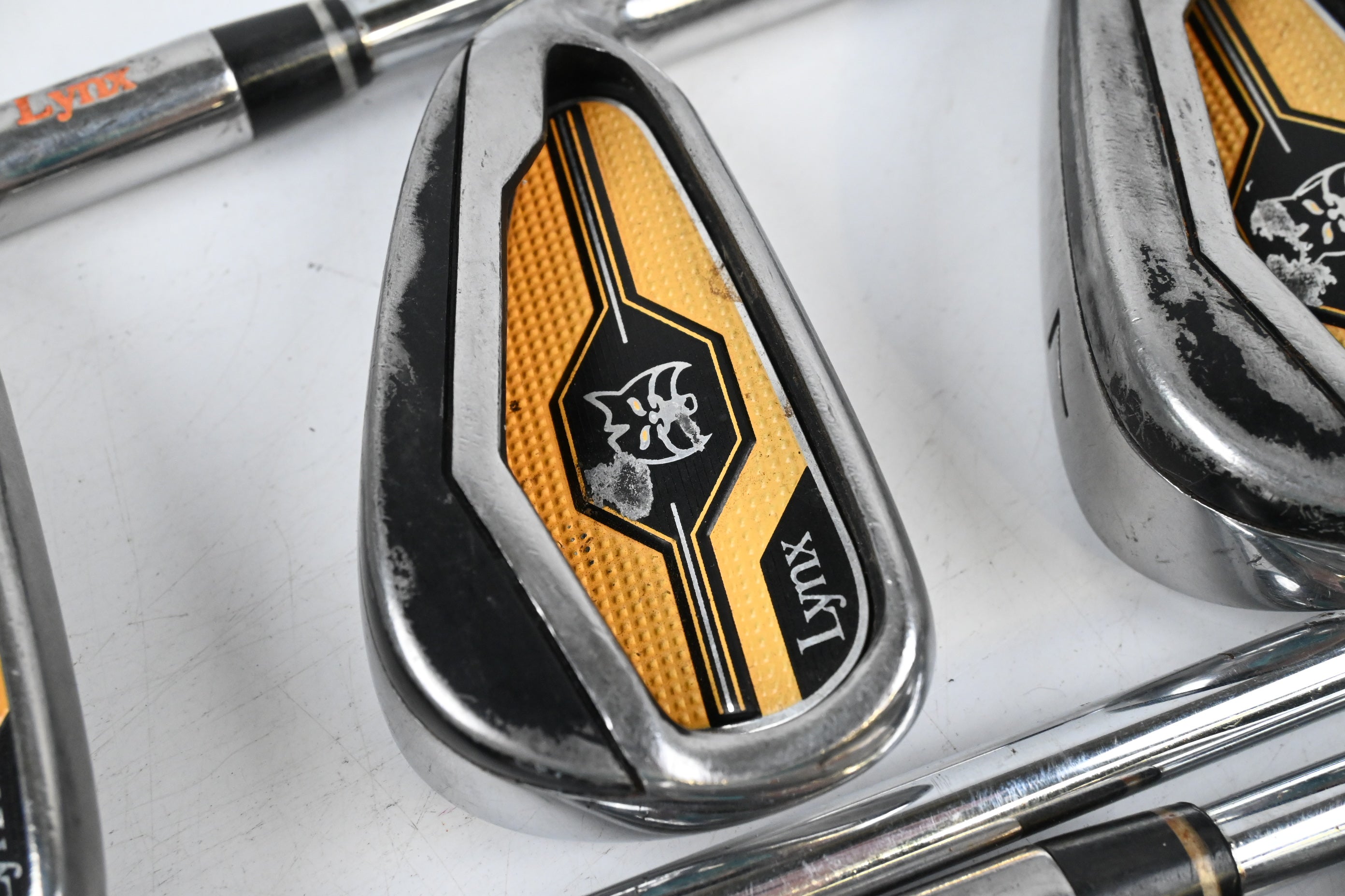 Lynx Predator 2017 Irons / 5-PW / Regular Flex Lynx Shafts