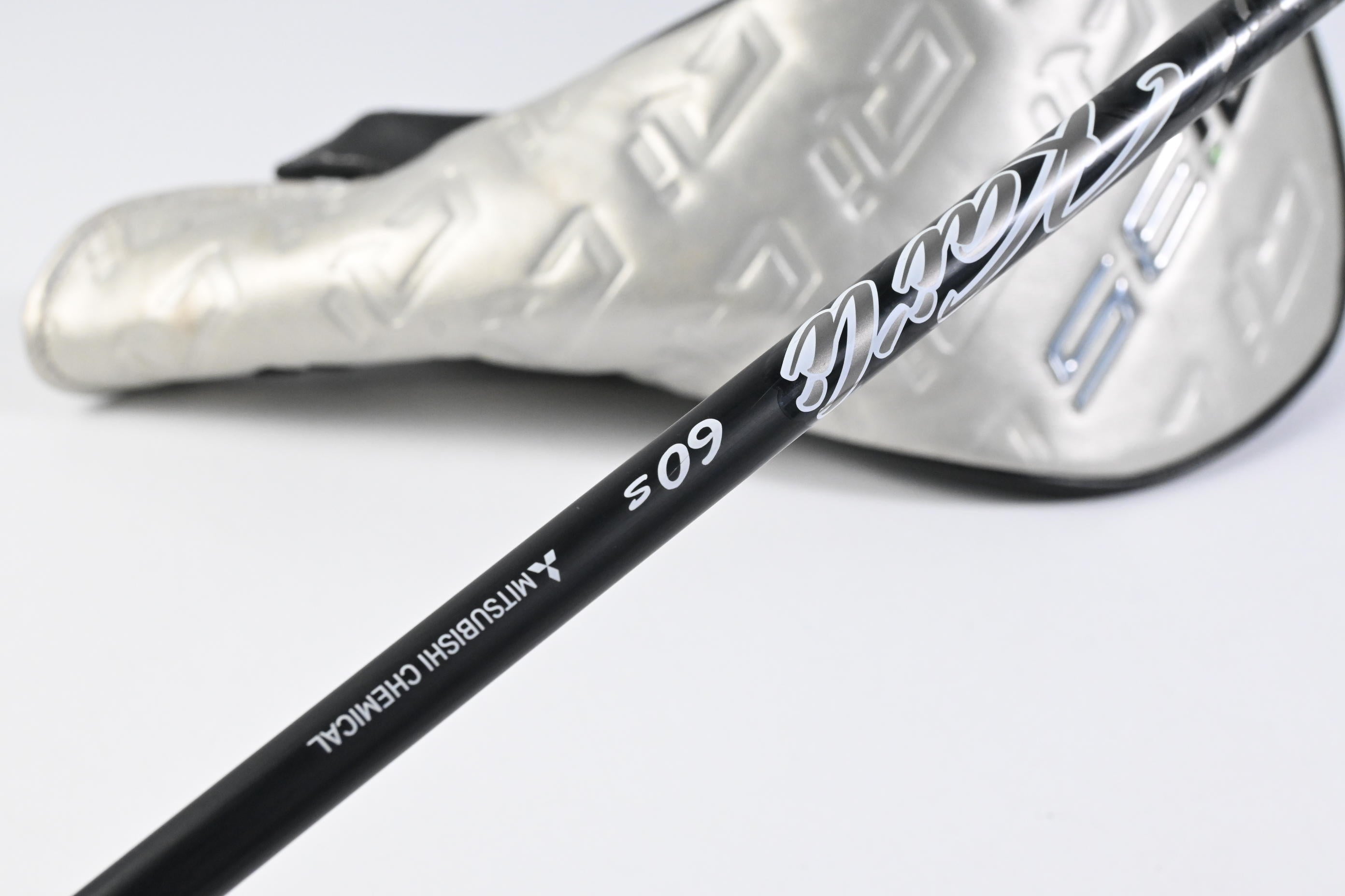 Taylormade Qi35 Driver / 9 Degree / Stiff Flex Kai'li Dark Waves White 60 Shaft