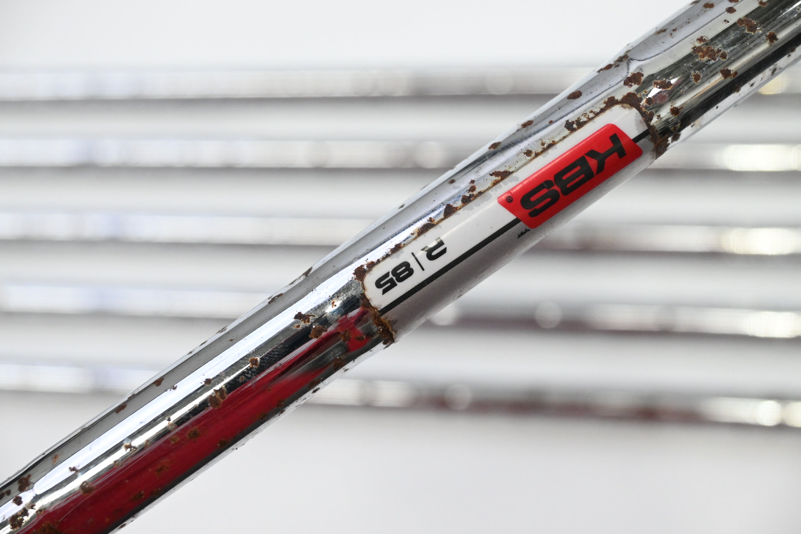 Taylormade SIM Max Irons / 5-PW / Regular Flex KBS Max 85 Shafts