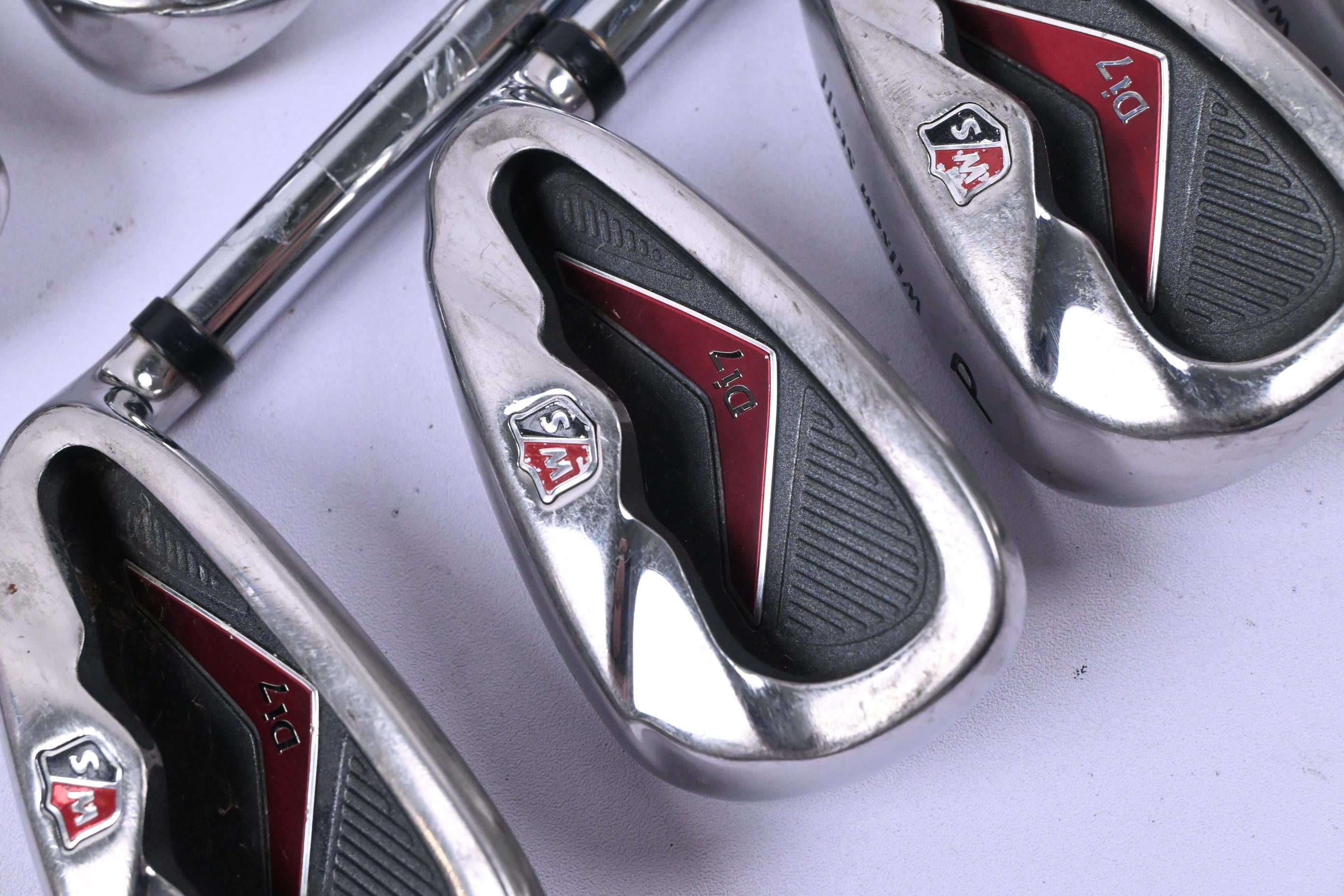 Wilson Di7 Irons / 4-PW+SW / Uniflex Wilson TX-105fs Shafts