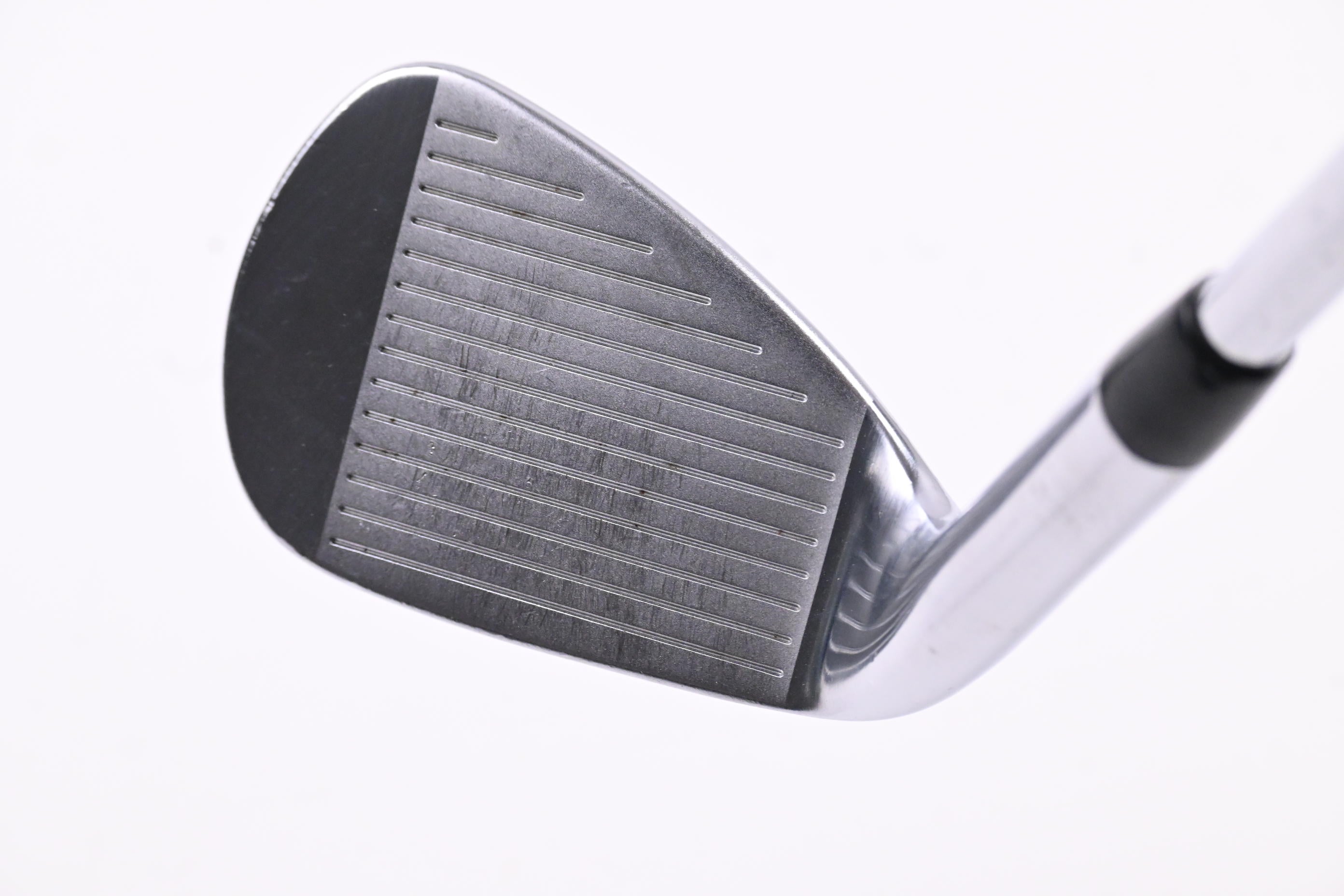 Titleist 718 AP2 Gap Wedge / 50 Degree / Stiff Flex AMT Tour White S300 Shaft