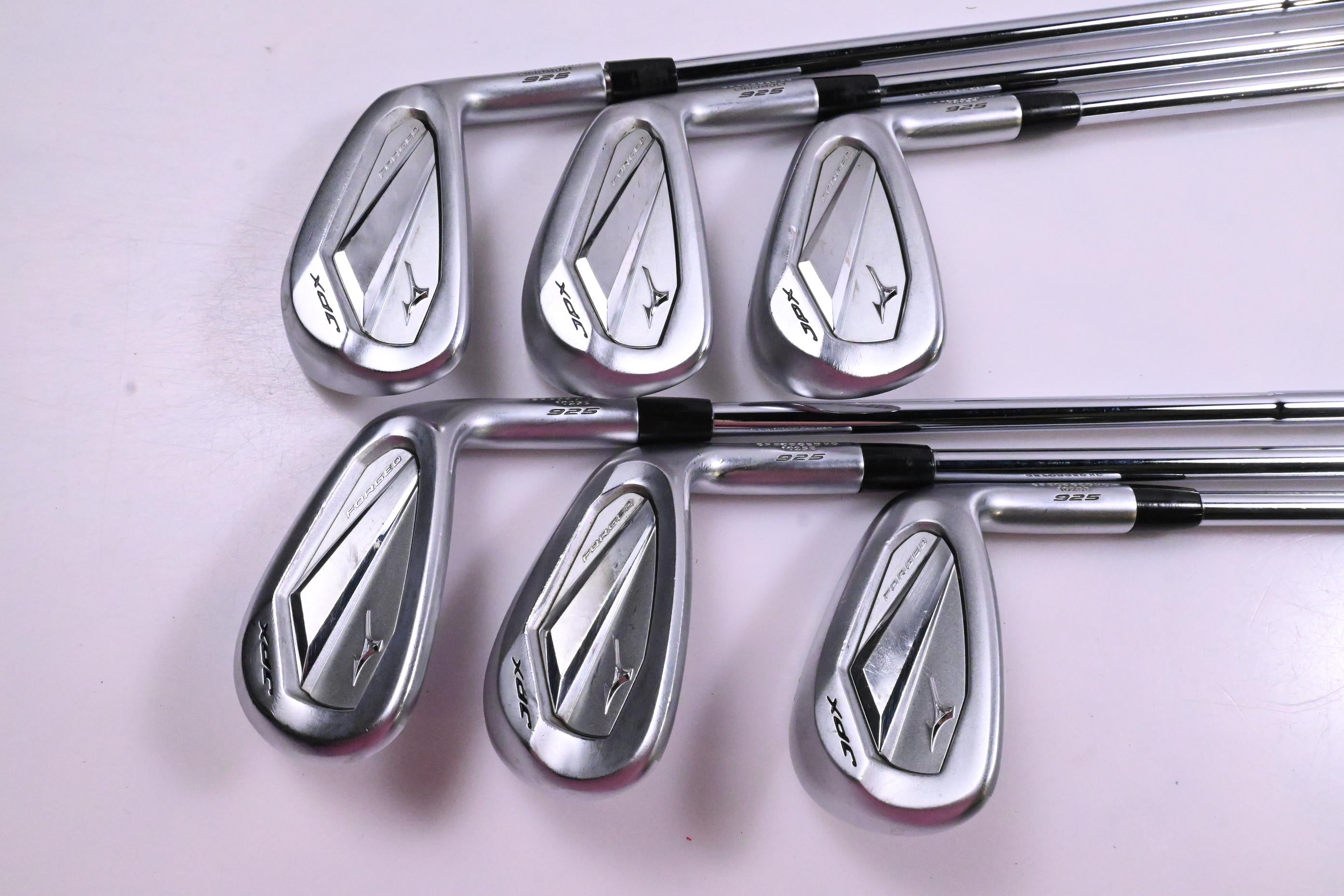 Mizuno JPX 925 Forged Irons / 6-PW+GW / Regular Flex Dynamic Gold Mid 115 R300