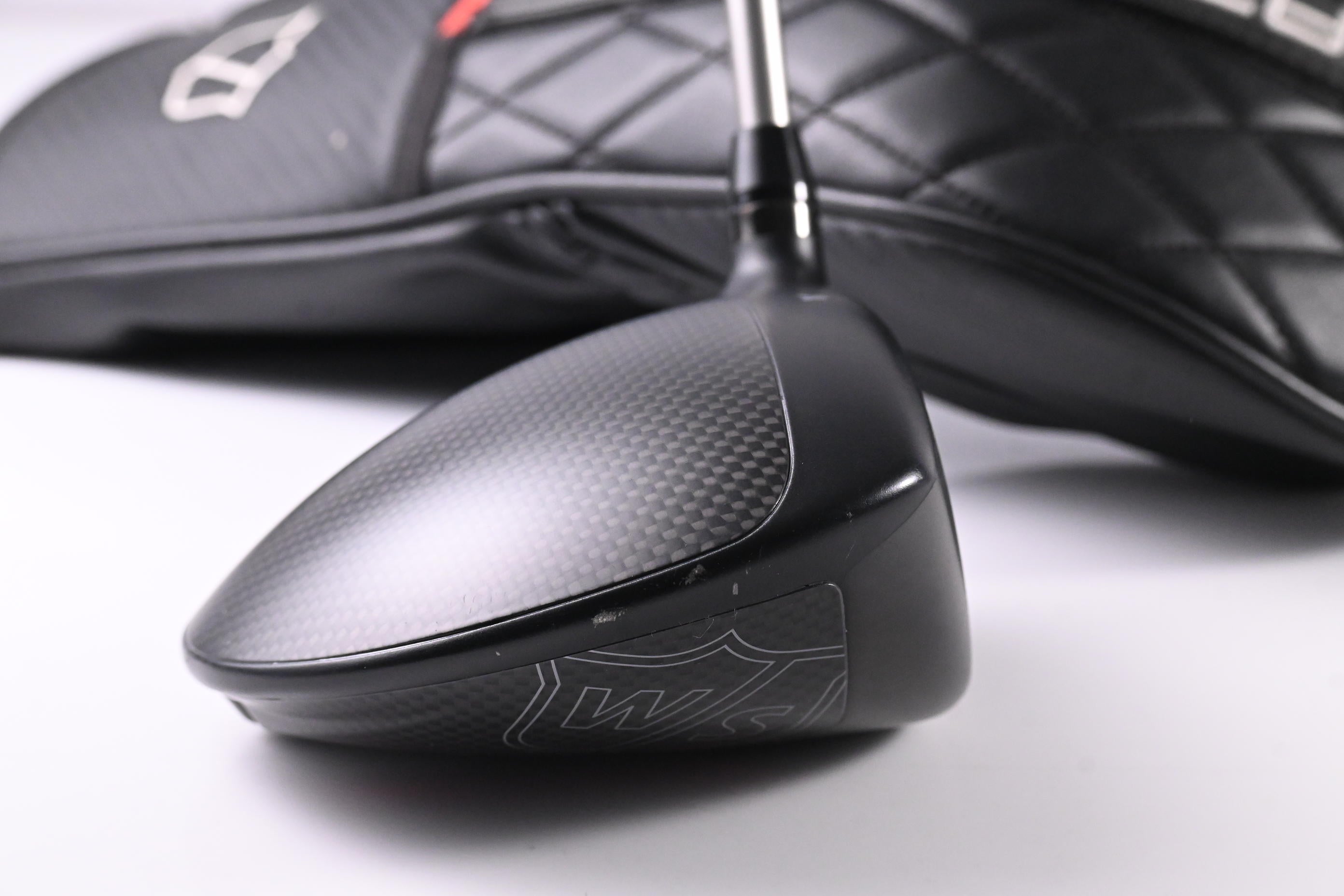 Wilson Dynapower Carbon 2023 Driver / 9 Degree / Senior Flex UST Mamiya Helium 4