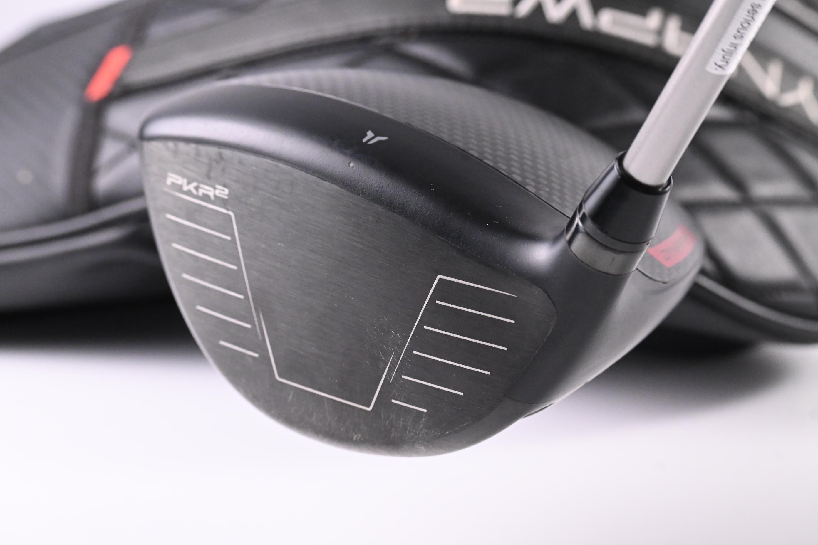 Wilson Dynapower Carbon 2023 Driver / 9 Degree / Senior Flex UST Mamiya Helium 4