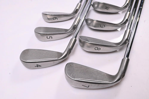 Ping G2 Irons / 4-PW / White Dot / Regular Flex Ping Shafts