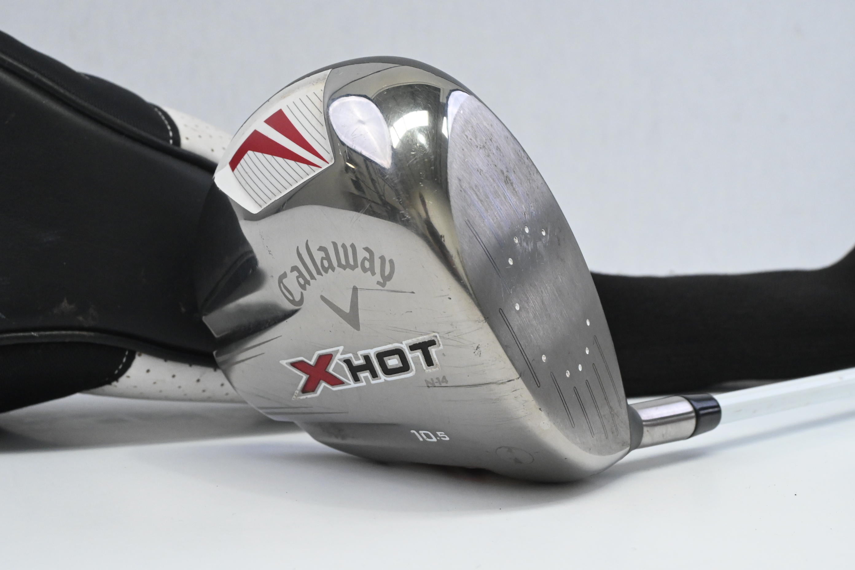 Callaway X Hot N-14 Driver / 10.5 Degree / Regular Flex Grafalloy ProLaunch Axis