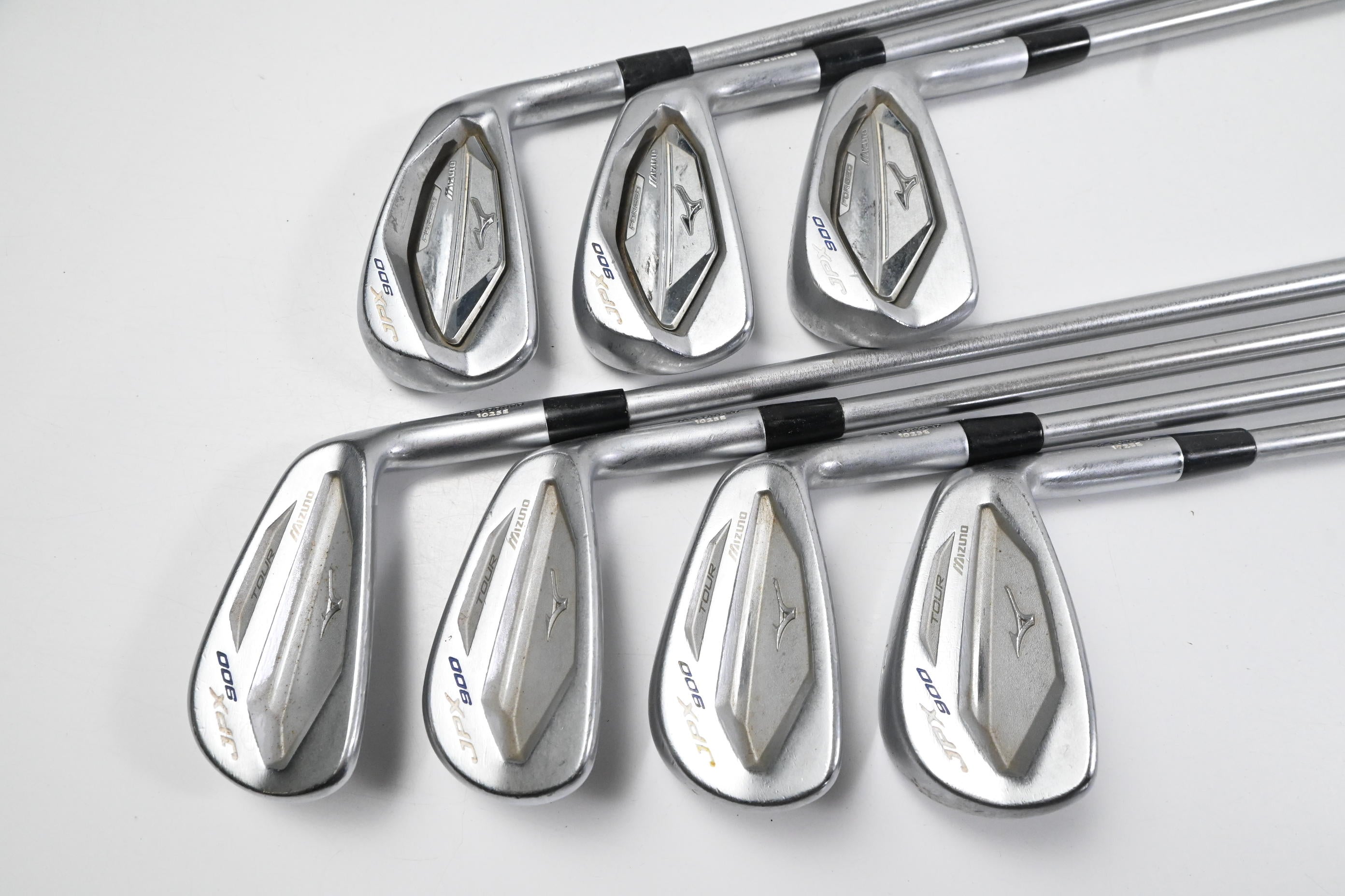 Mizuno JPX 900 Tour Irons / 4-PW / X-Flex KBS C-Taper Lite 115 Shafts