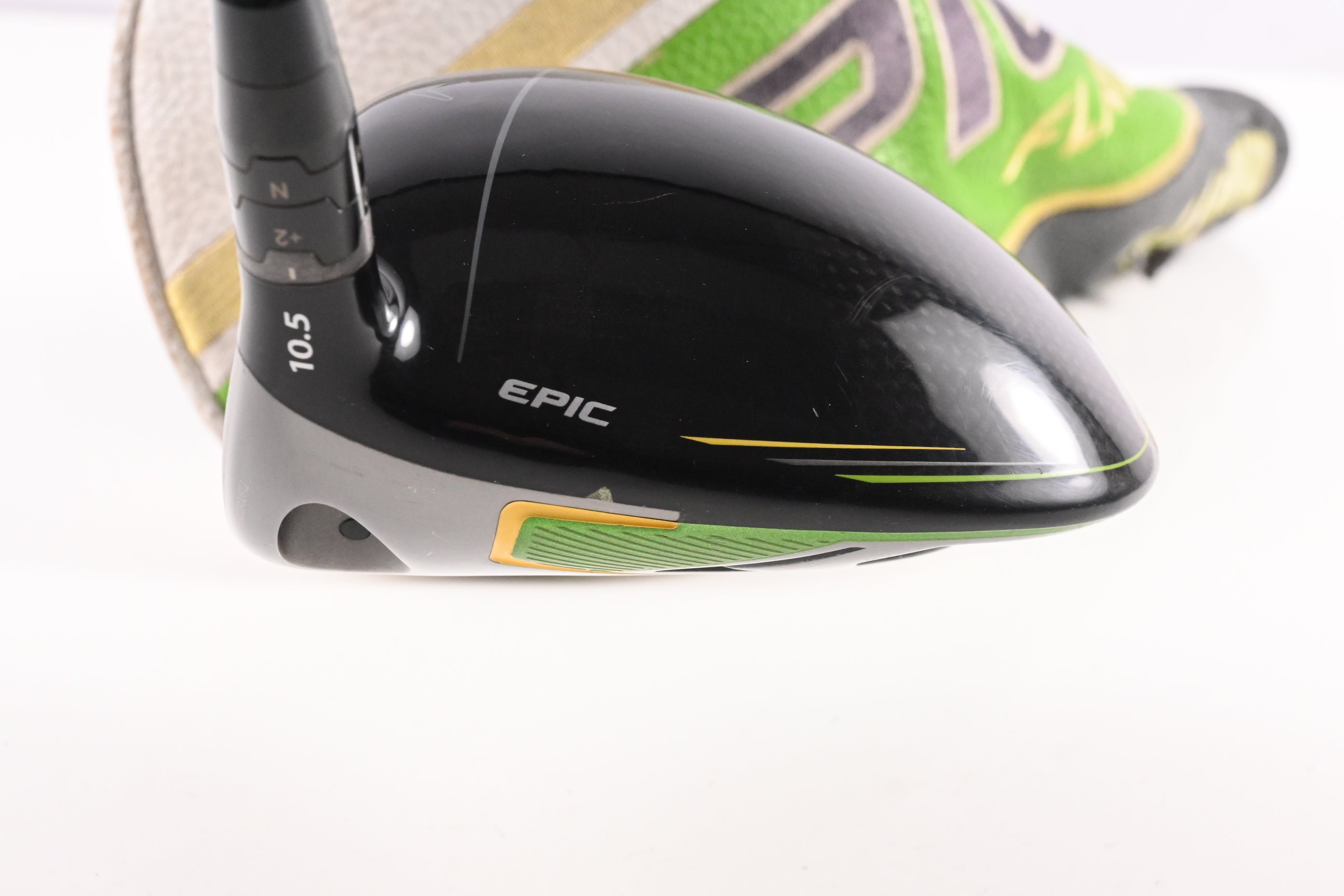Callaway Epic Flash Driver / 10.5 Degree / Regular Flex Tensei AV Blue 65 Shaft