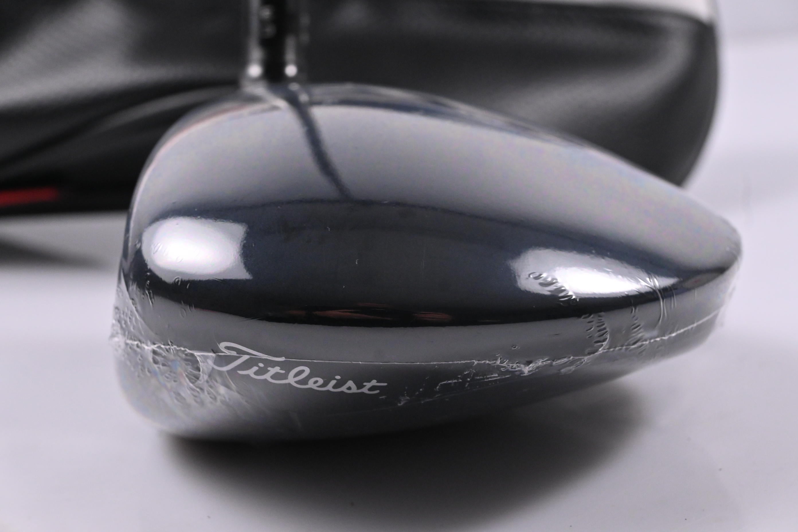 Left Hand Titleist GTS2 Driver / 10 Degree / Stiff Flex HZRDUS Gen5 Black 70