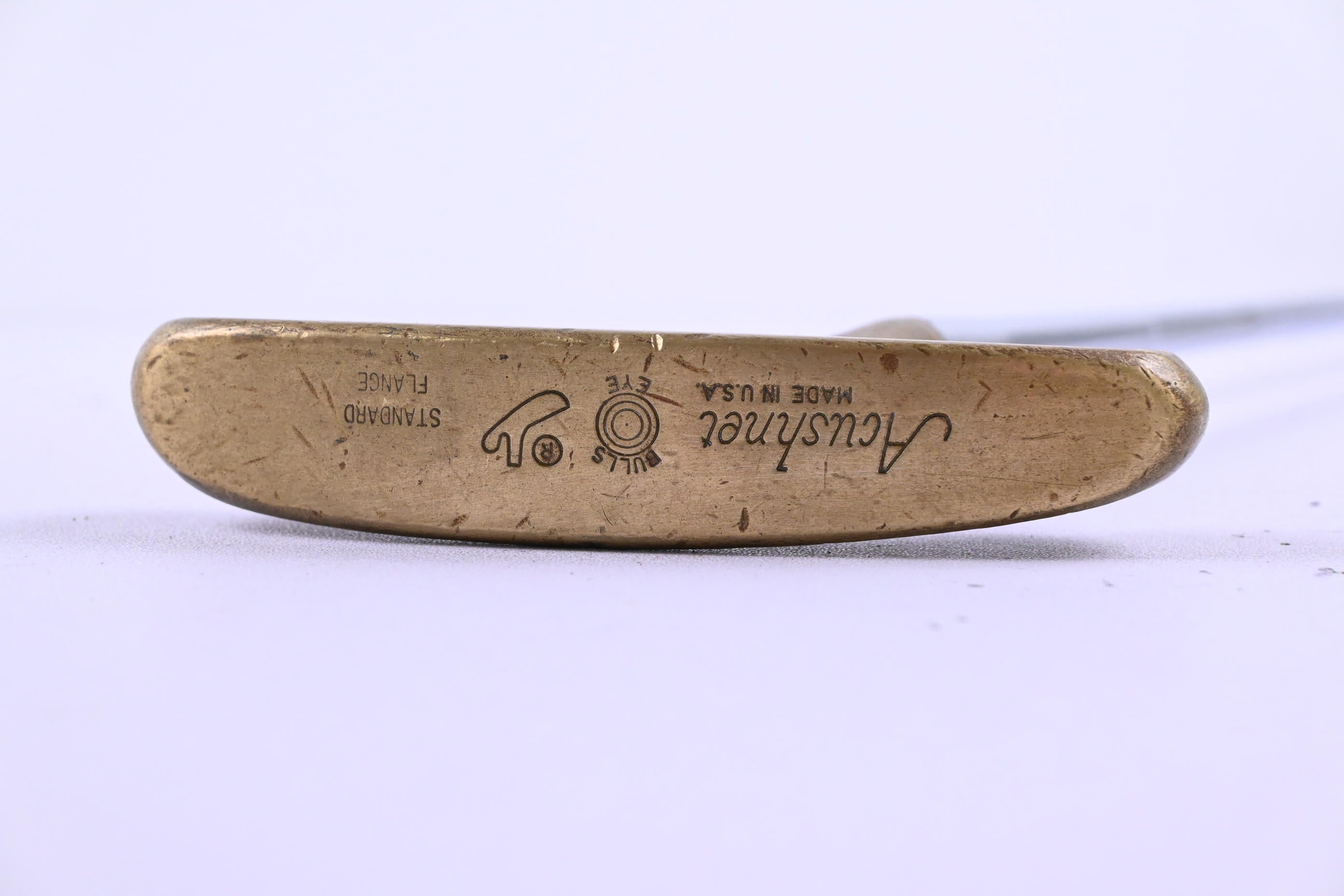 Acushnet Bullseye Putter / 35 Inch