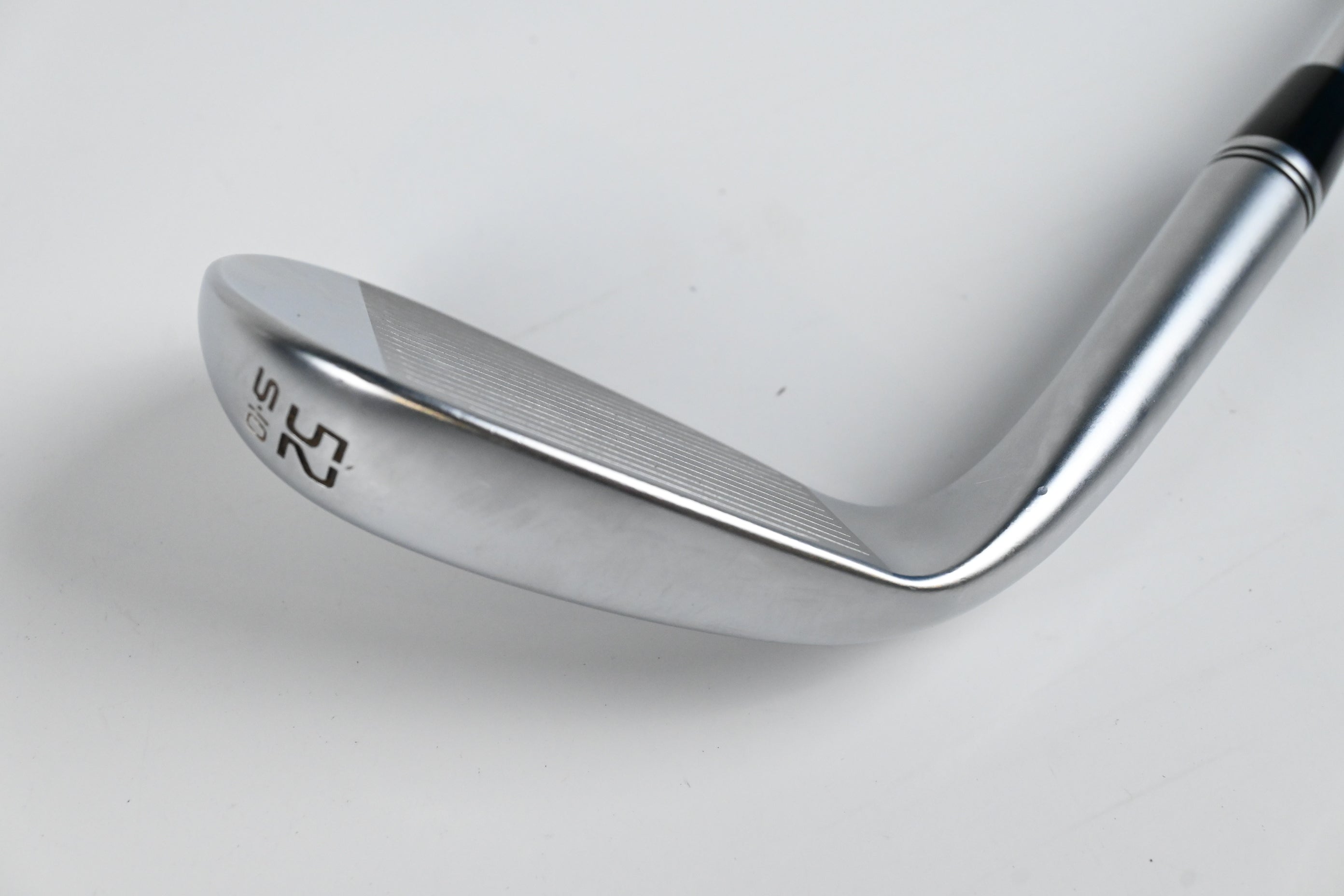 Ping Glide Forged Pro Gap Wedge / 52 Degree / Blue Dot / X-Flex Dynamic Gold 120