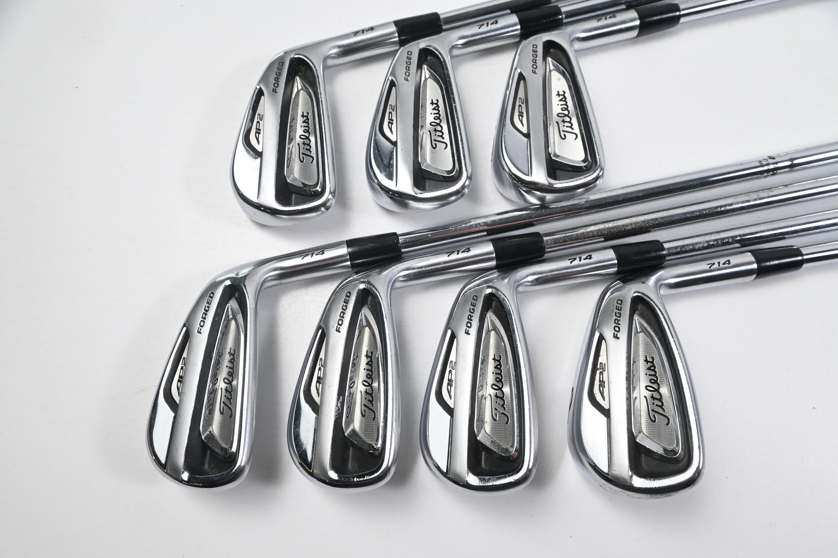 Titleist 714 AP2 Irons / 4-PW / Stiff Flex Dynamic Gold S300 Shafts