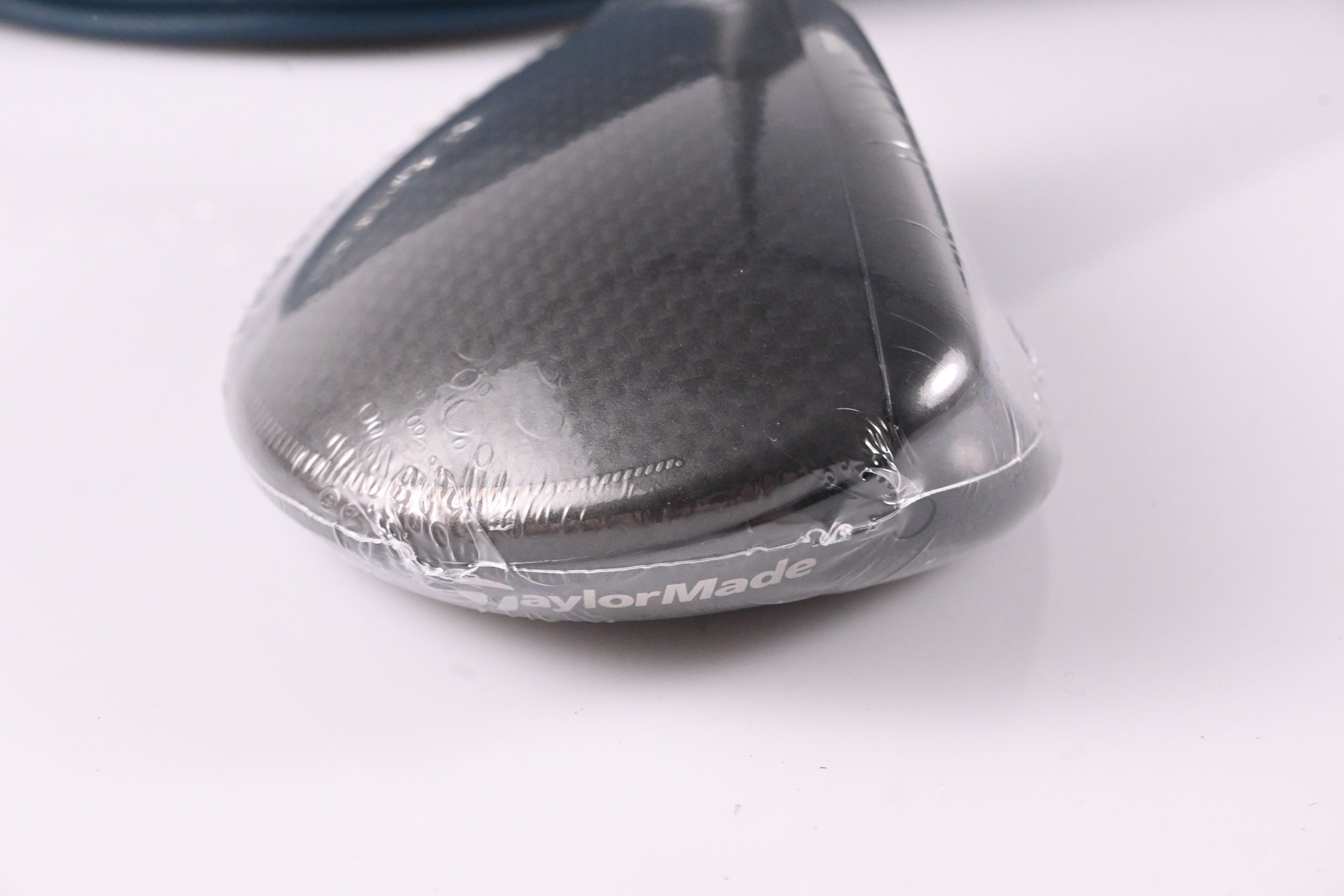 Taylormade Qi4D Max Lite #5 Hybrid / 26 Degree / Senior Flex REAX 40 Shaft