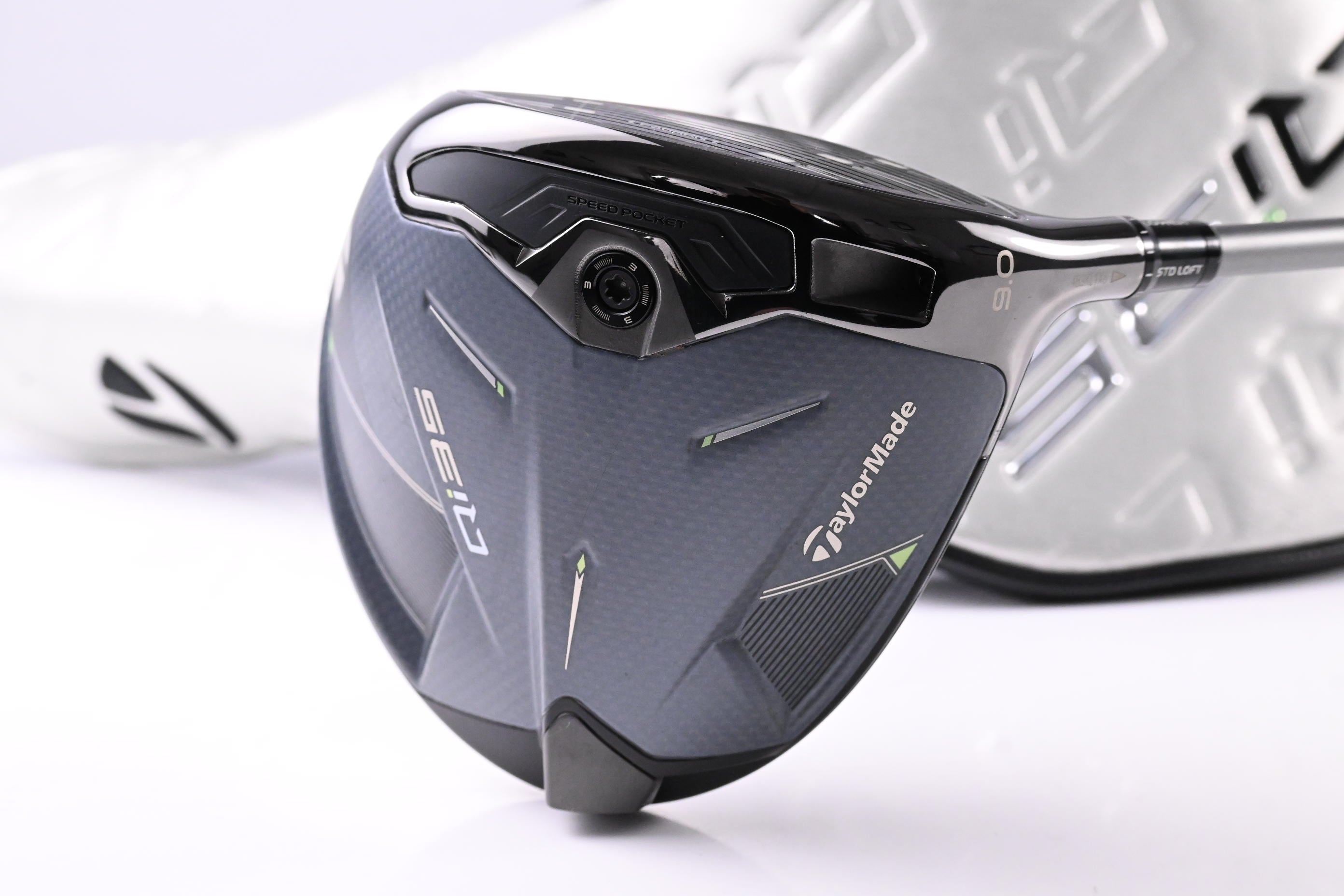 Taylormade Qi35 Driver / 9 Degree / Stiff Flex Fujikura Air Speeder 50 Shaft