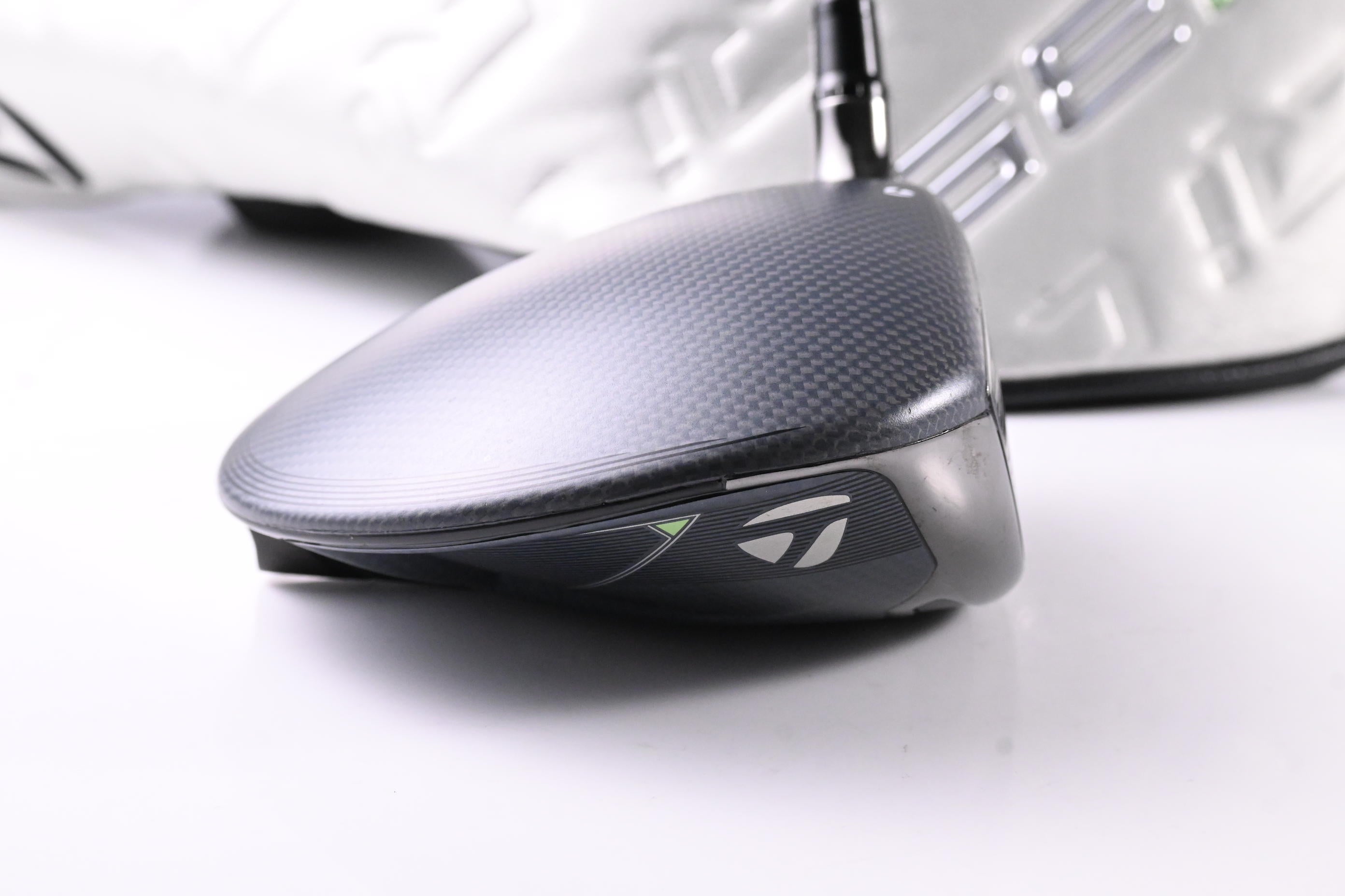 Taylormade Qi35 Driver / 9 Degree / Stiff Flex Fujikura Air Speeder 50 Shaft