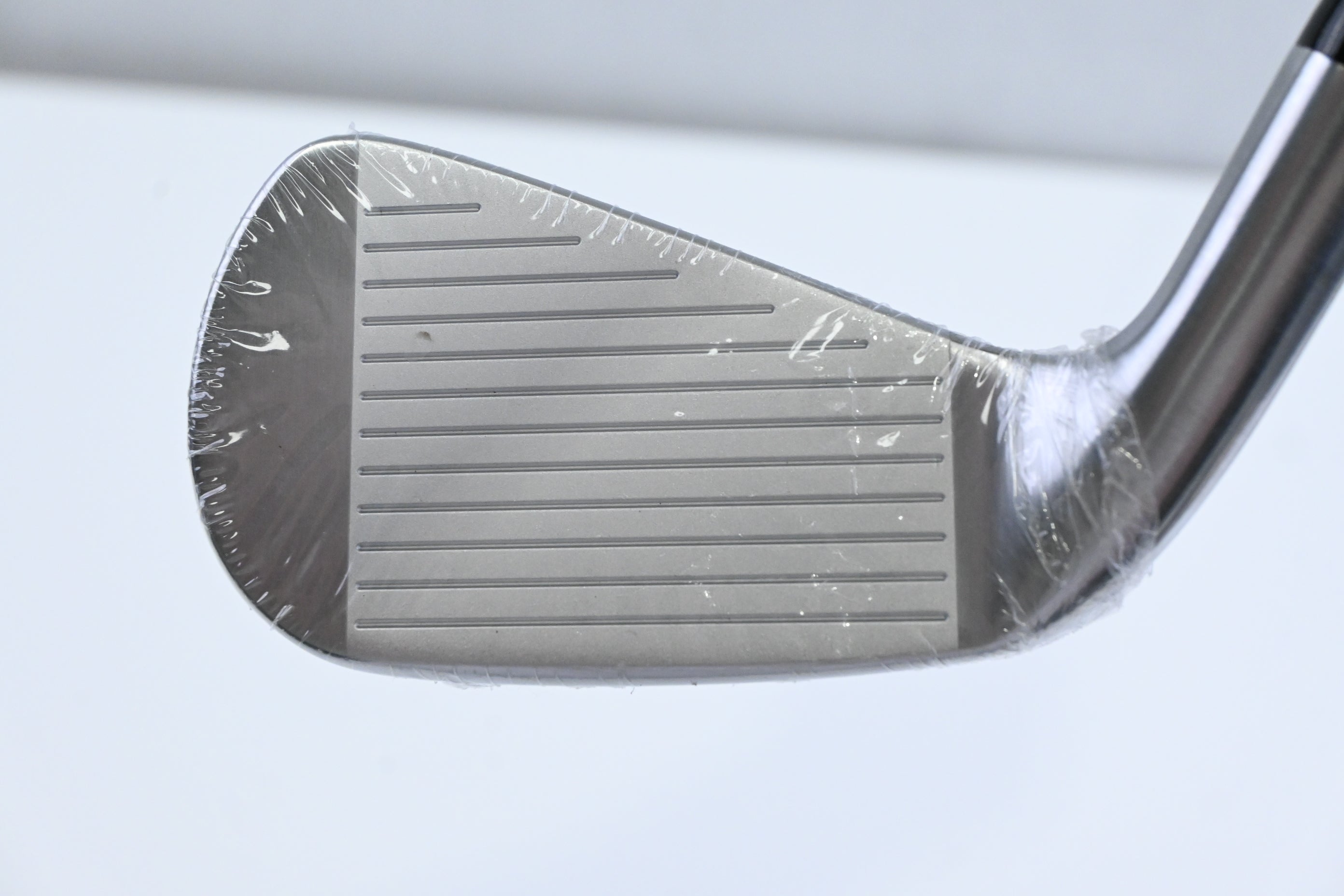 Titleist T100 2025 #4 Iron / 23 Degree / Stiff Flex AMT White Shaft
