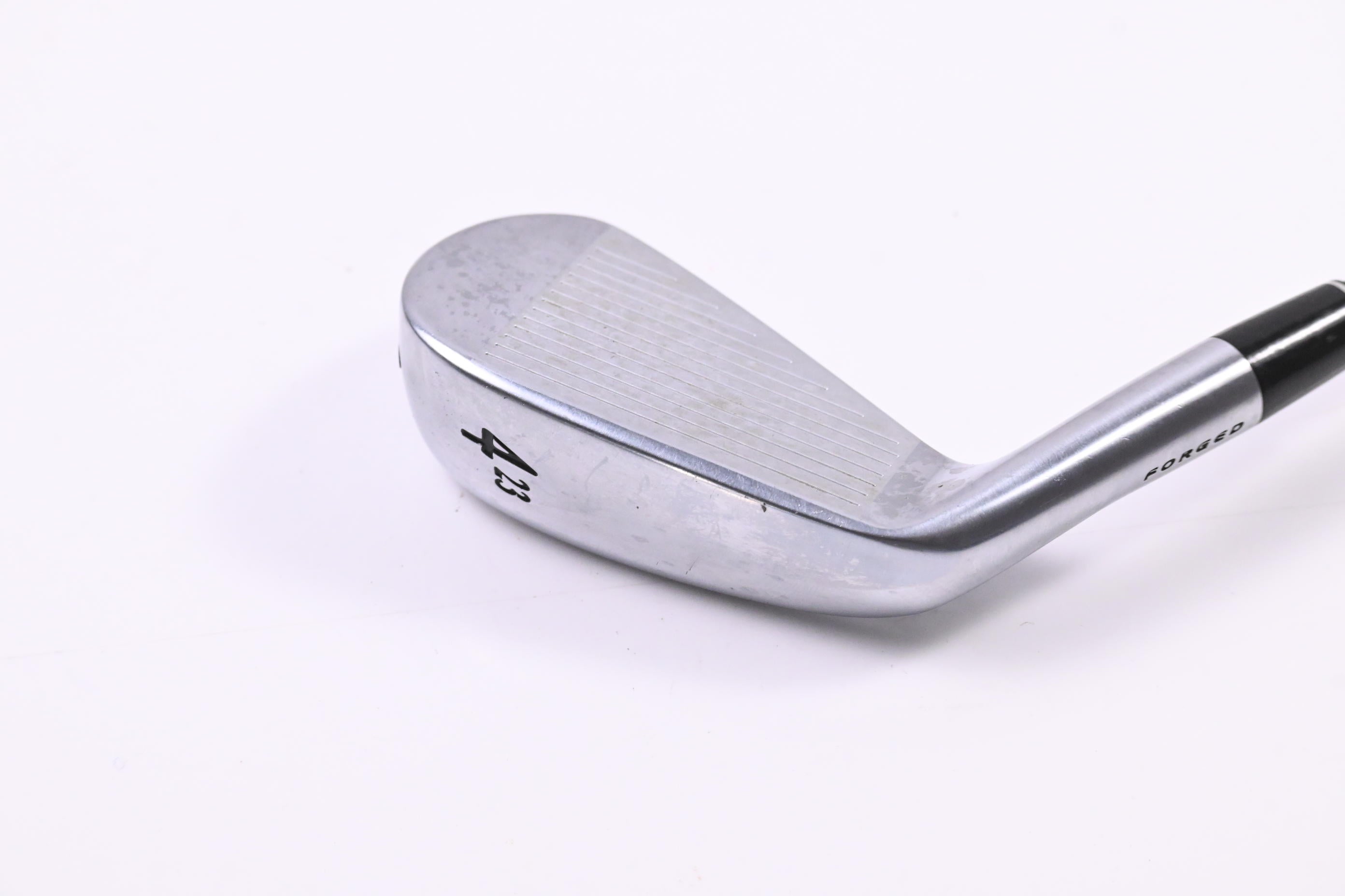 Srixon Z-U85 Utility #4 Iron / 23 Degree / Regular Flex UST Recoil 95 Shaft