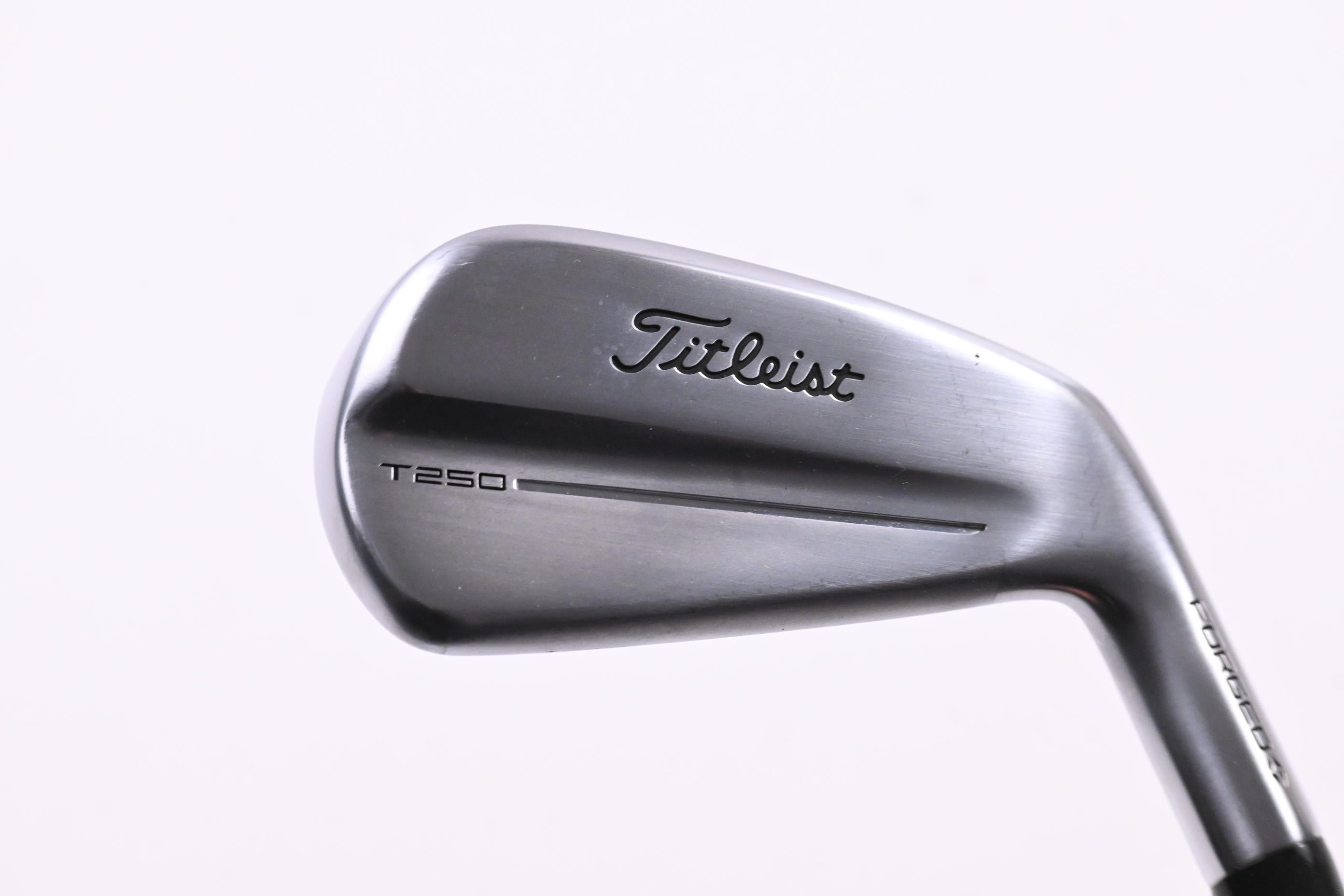 Titleist T250 2025 #2 Iron / 18 Degree / Regular Flex AMT Black Shaft