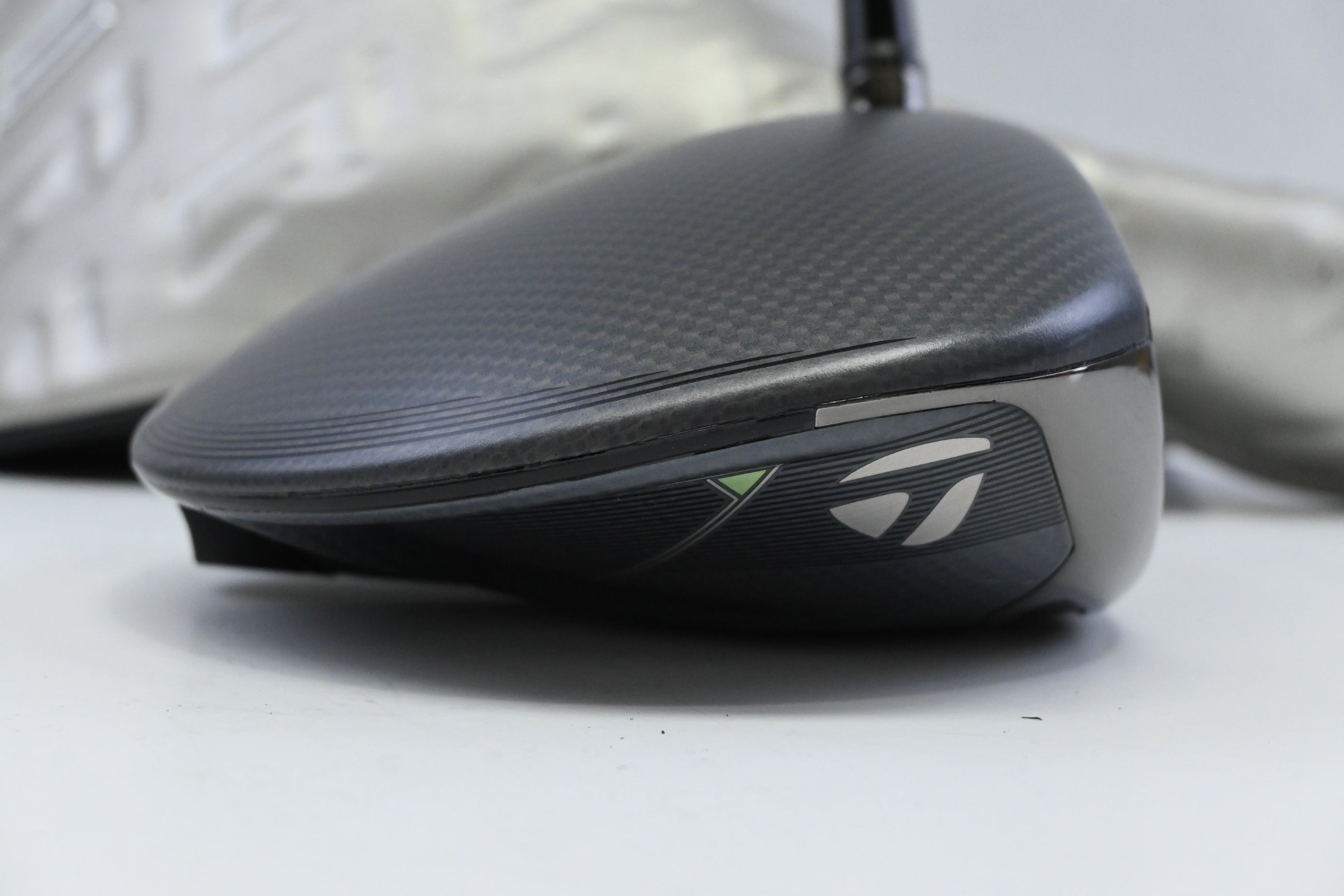 Taylormade Qi35 Driver / 9 Degree / Stiff Flex Tensei 1K Black 65