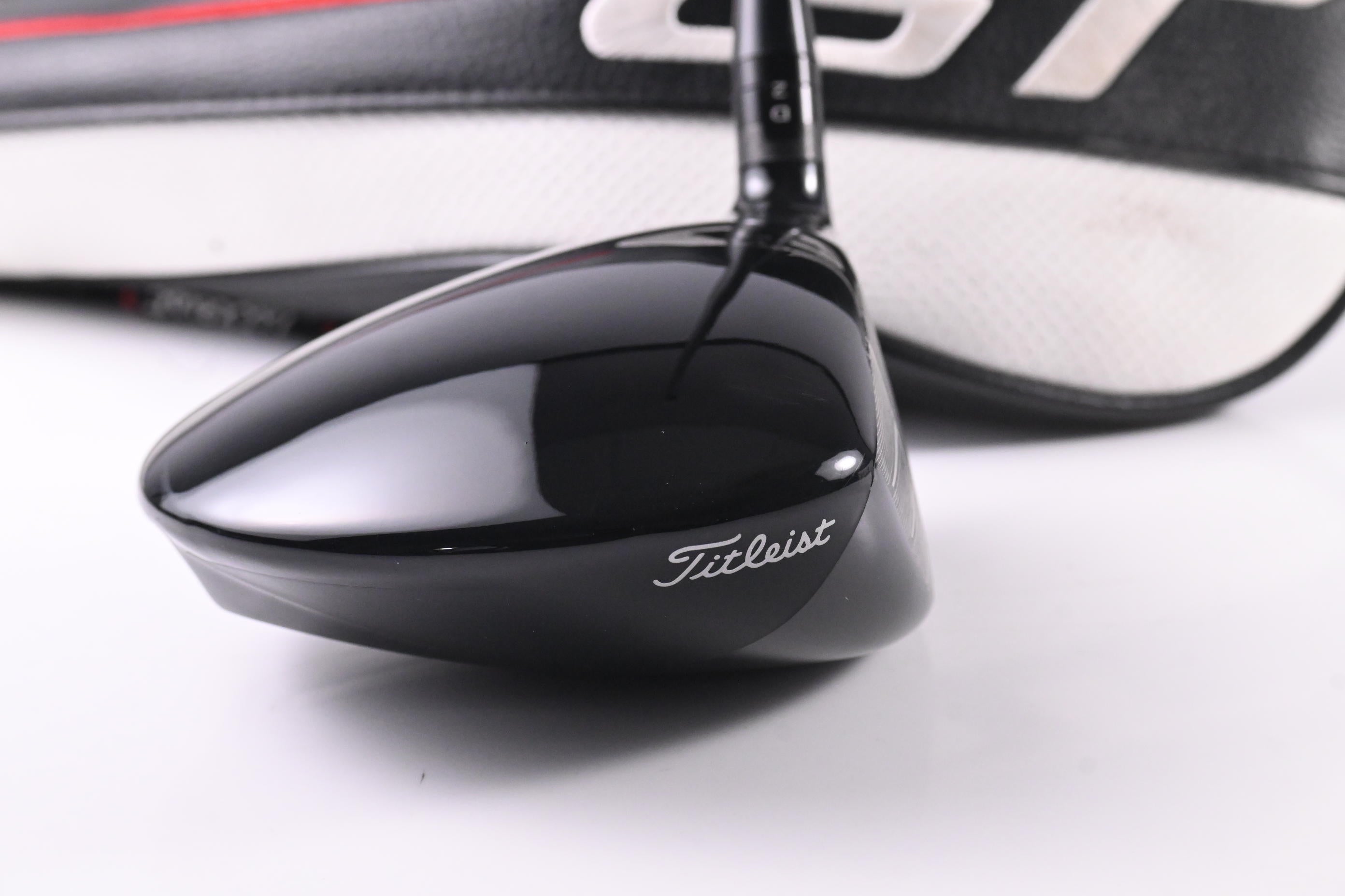 Titleist GT1 Driver / 10 Degree / Stiff Flex HZRDUS Black 60 Shaft