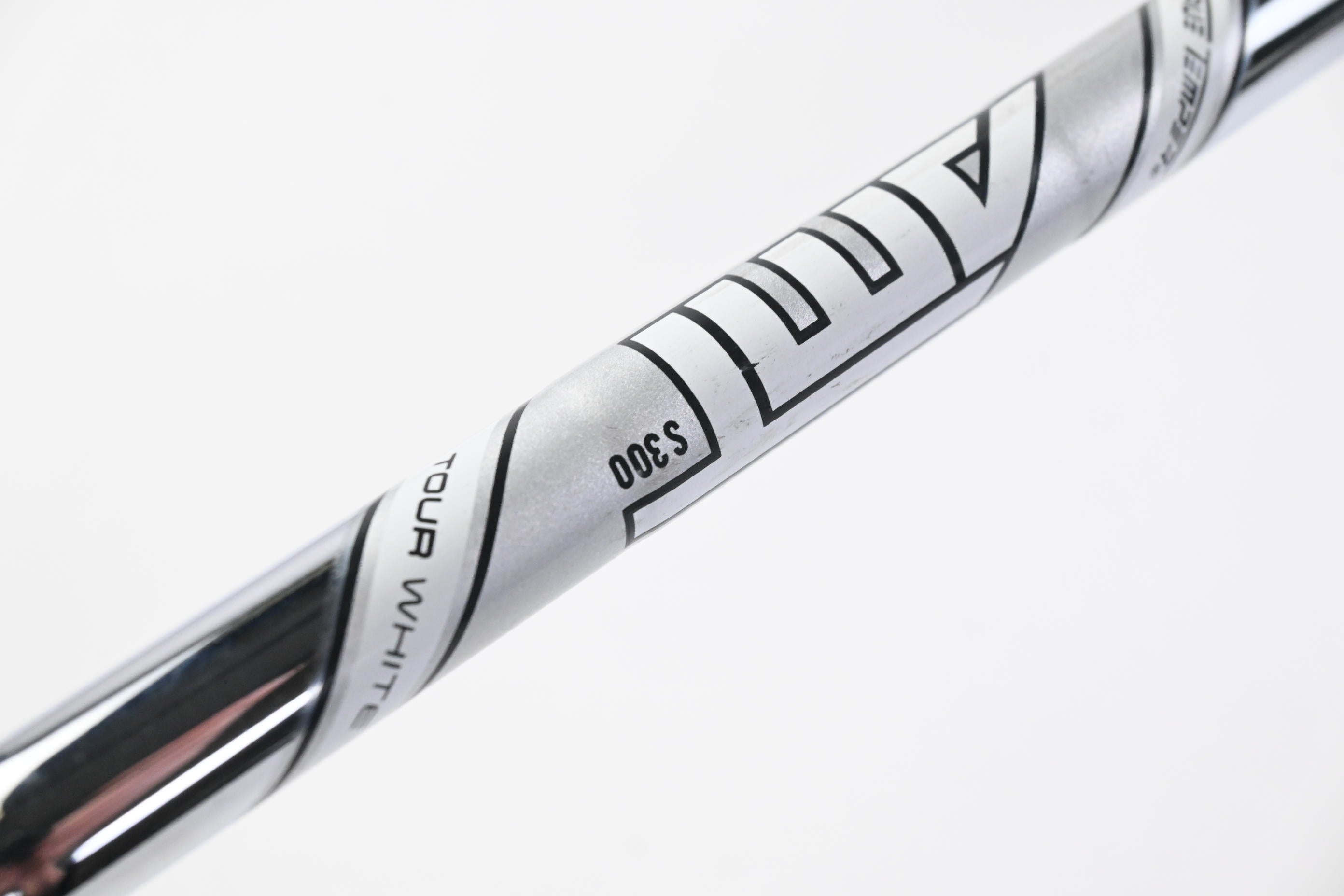 Titleist T100 2021 #4 Iron / 24 Degree / Stiff Flex AMT Tour White S300 Shaft