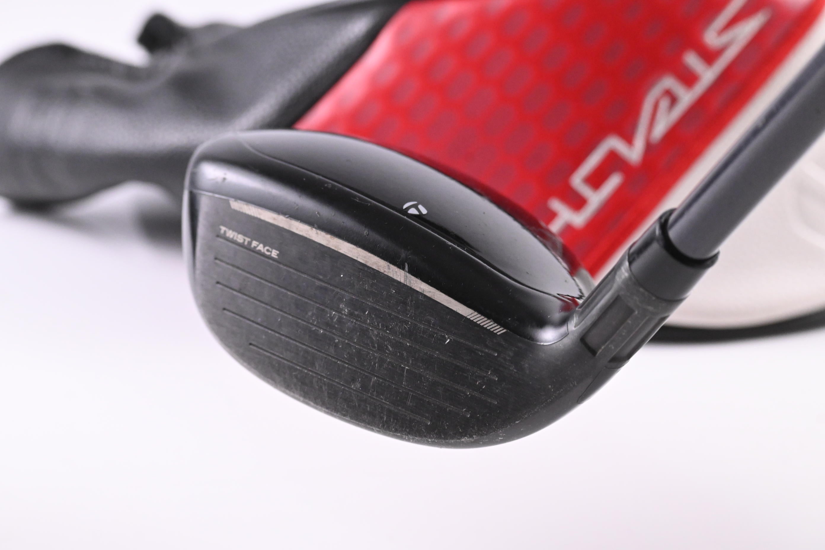 Taylormade Stealth 2 #6 Hybrid / 28 Degree / Regular Flex Tensei TM Red 60 Shaft