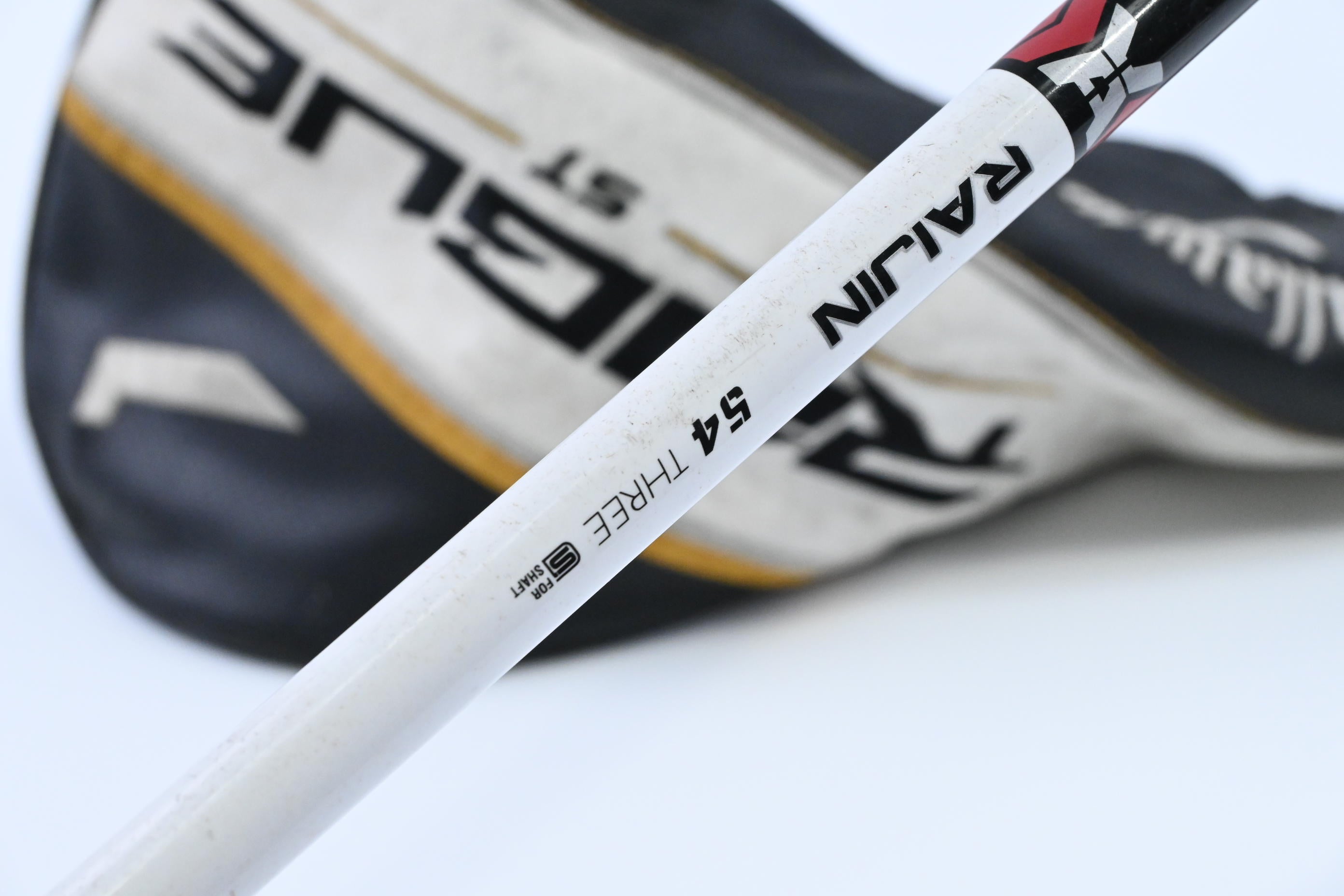 Callaway Rogue ST MAX LS Driver / 9 Degree / Senior Flex VA Raijin 54 Shaft
