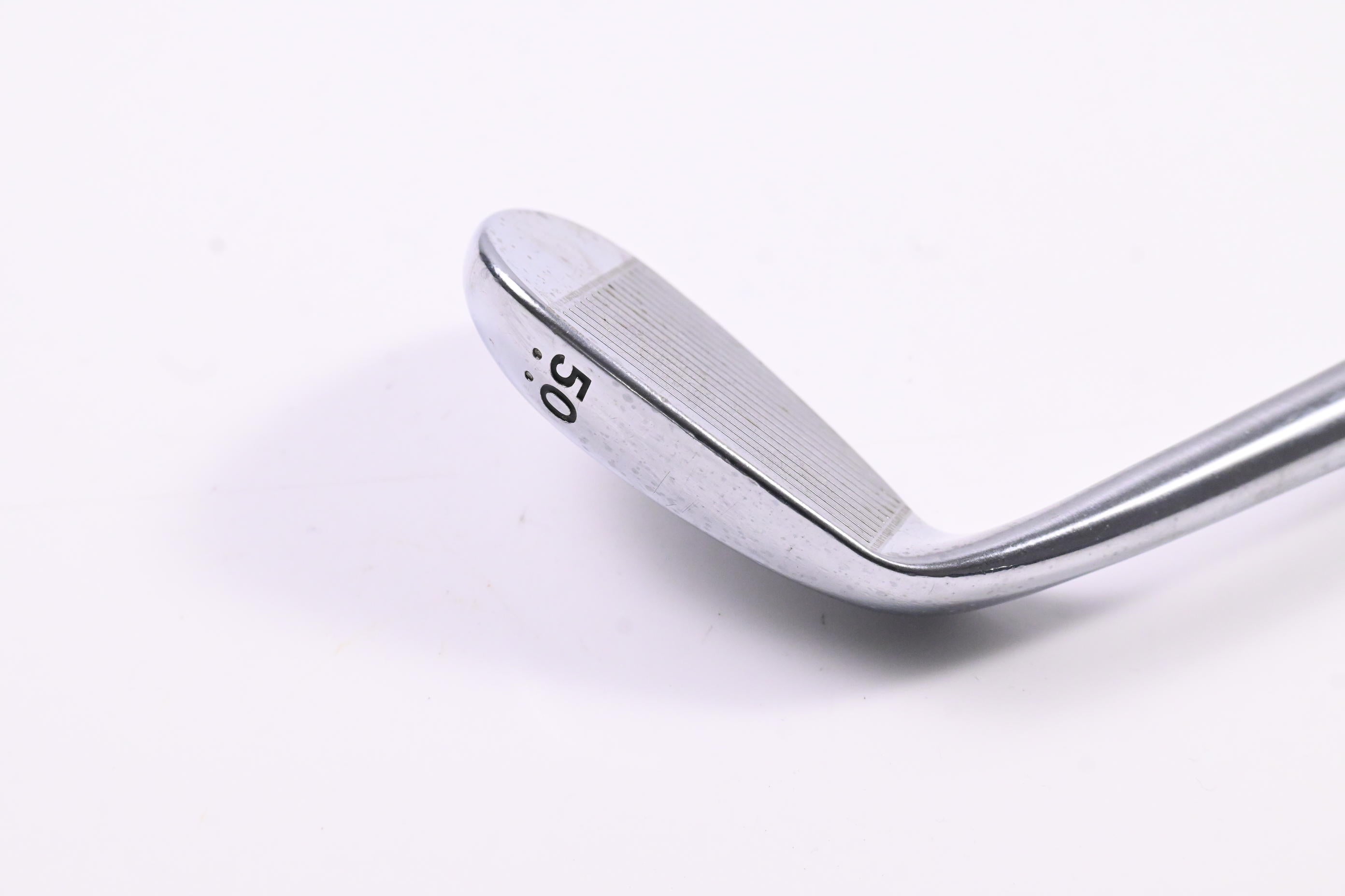 Cleveland 588 RTX 2.0 Gap Wedge / 50 Degree / Wedge Flex Dynamic Gold Shaft