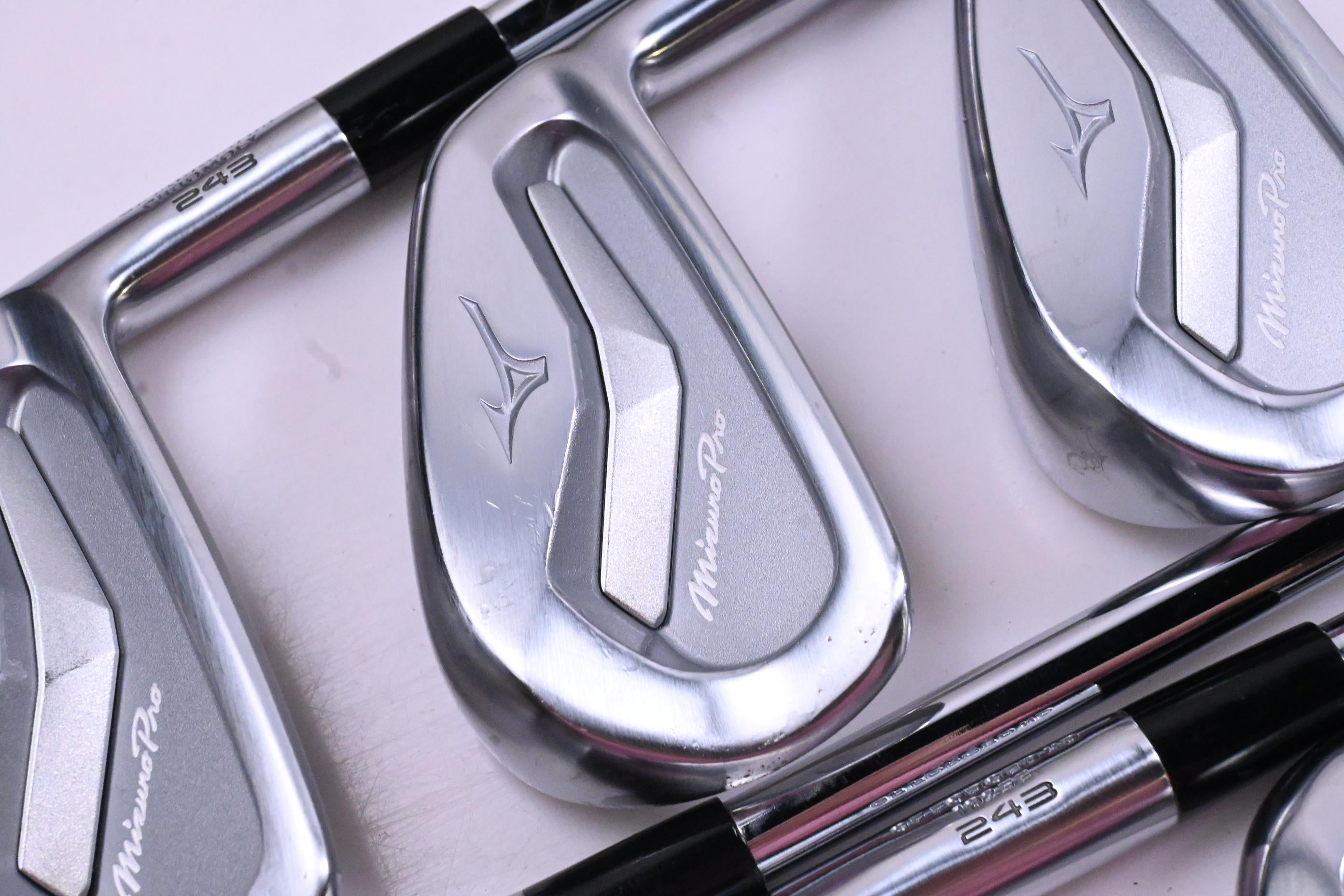 Mizuno Pro 243 Irons / 4-PW / Stiff Flex Dynamic Gold 95 S300 Shafts