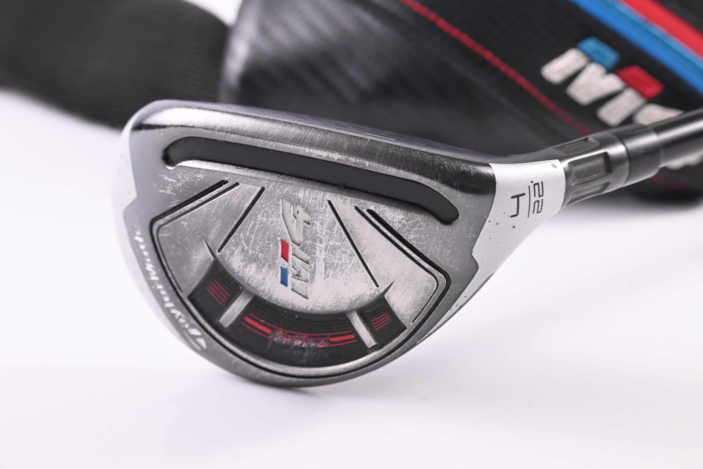 Taylormade M4 #4 Hybrid / 22 Degree / Regular Flex Fujikura Atmos Red 6 Shaft