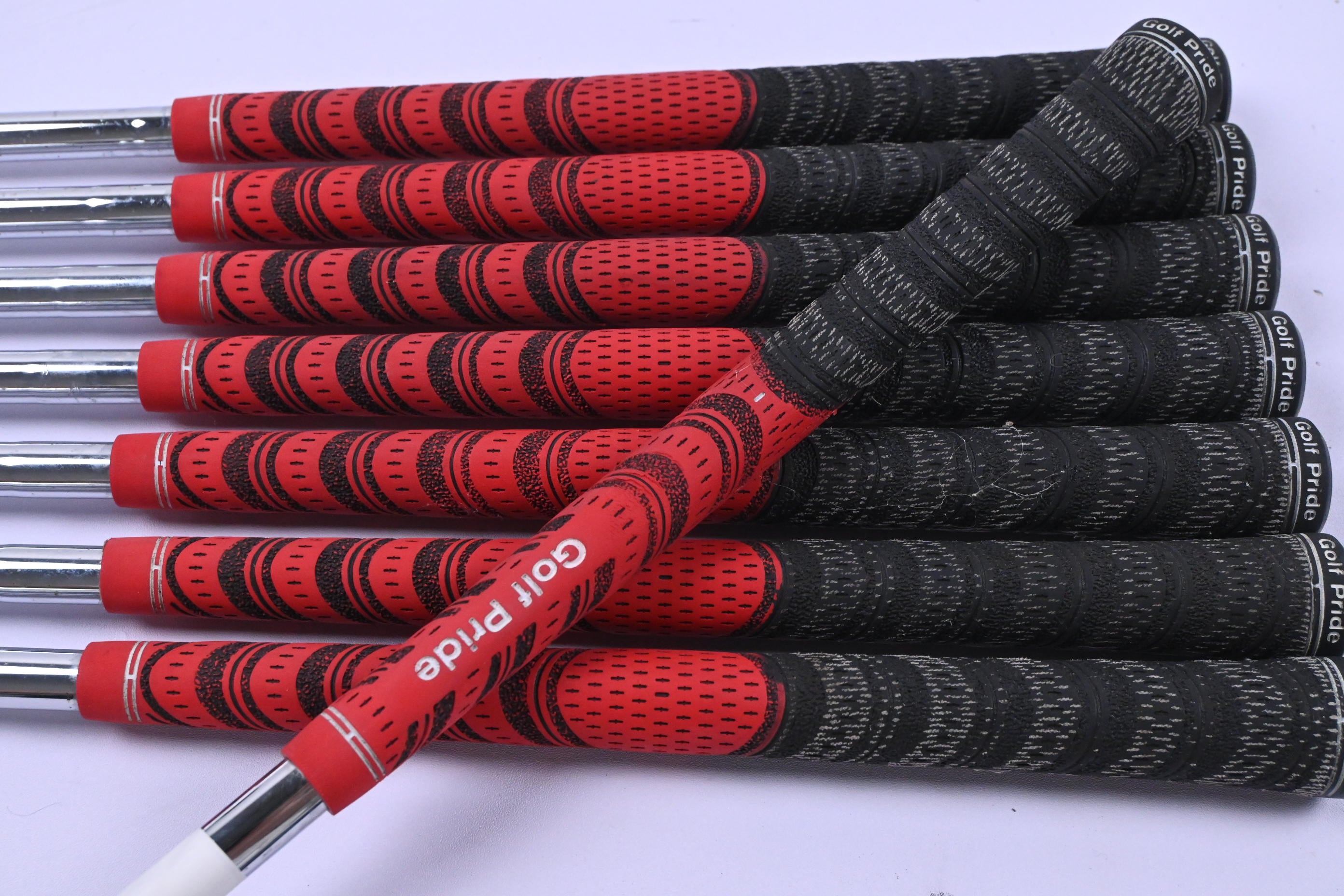 Titleist DCI 962 Irons / 4-PW+SW / Regular Flex Dynamic Gold R300 Shafts