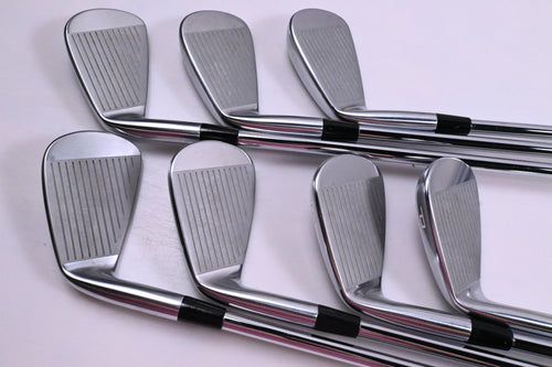 Mizuno Pro 243 Irons / 4-PW / Stiff Flex Dynamic Gold 95 S300 Shafts