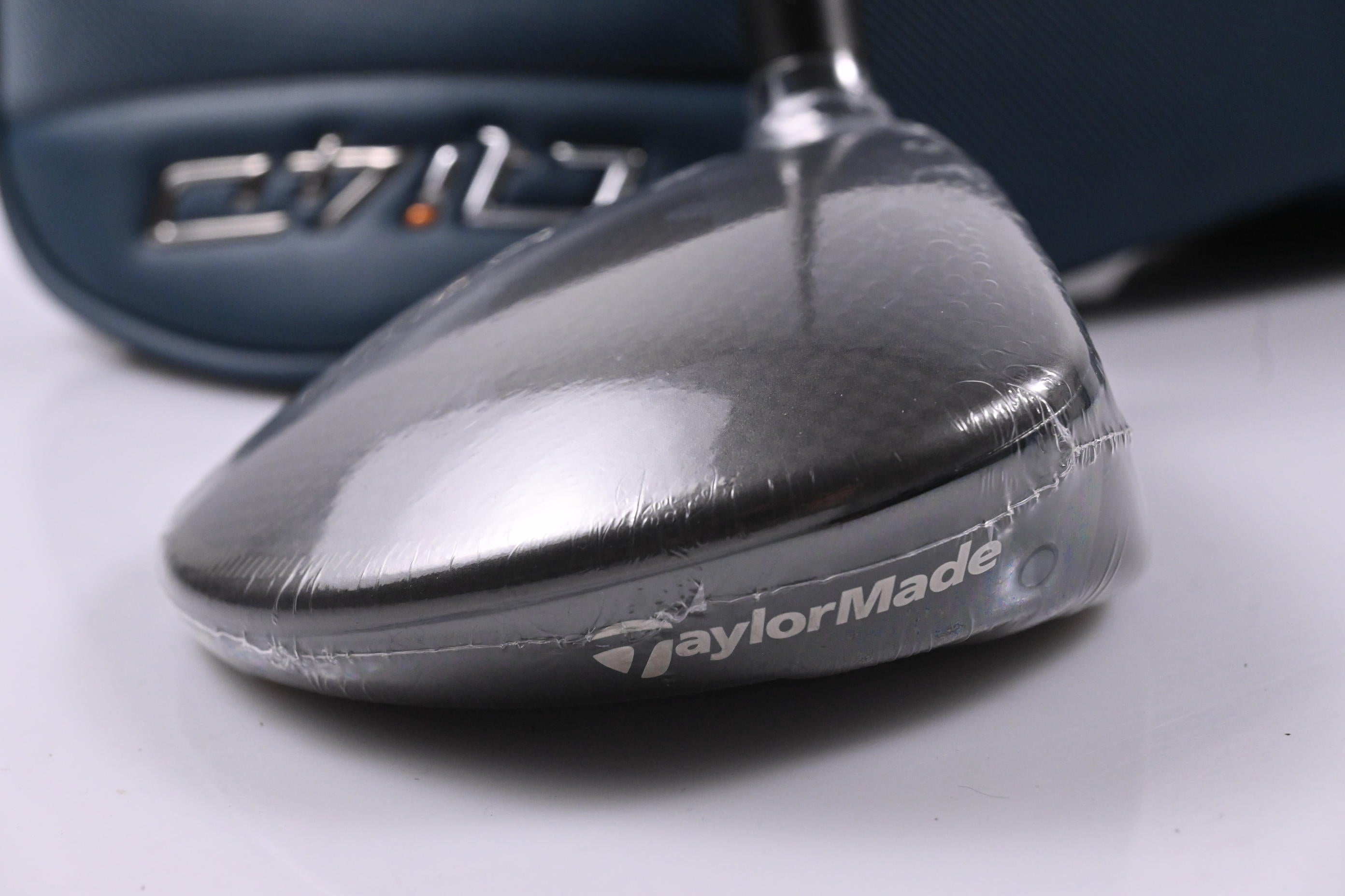 Taylormade Qi4D #3 Wood / 15 Degree / Regular Flex REAX White 55 Shaft