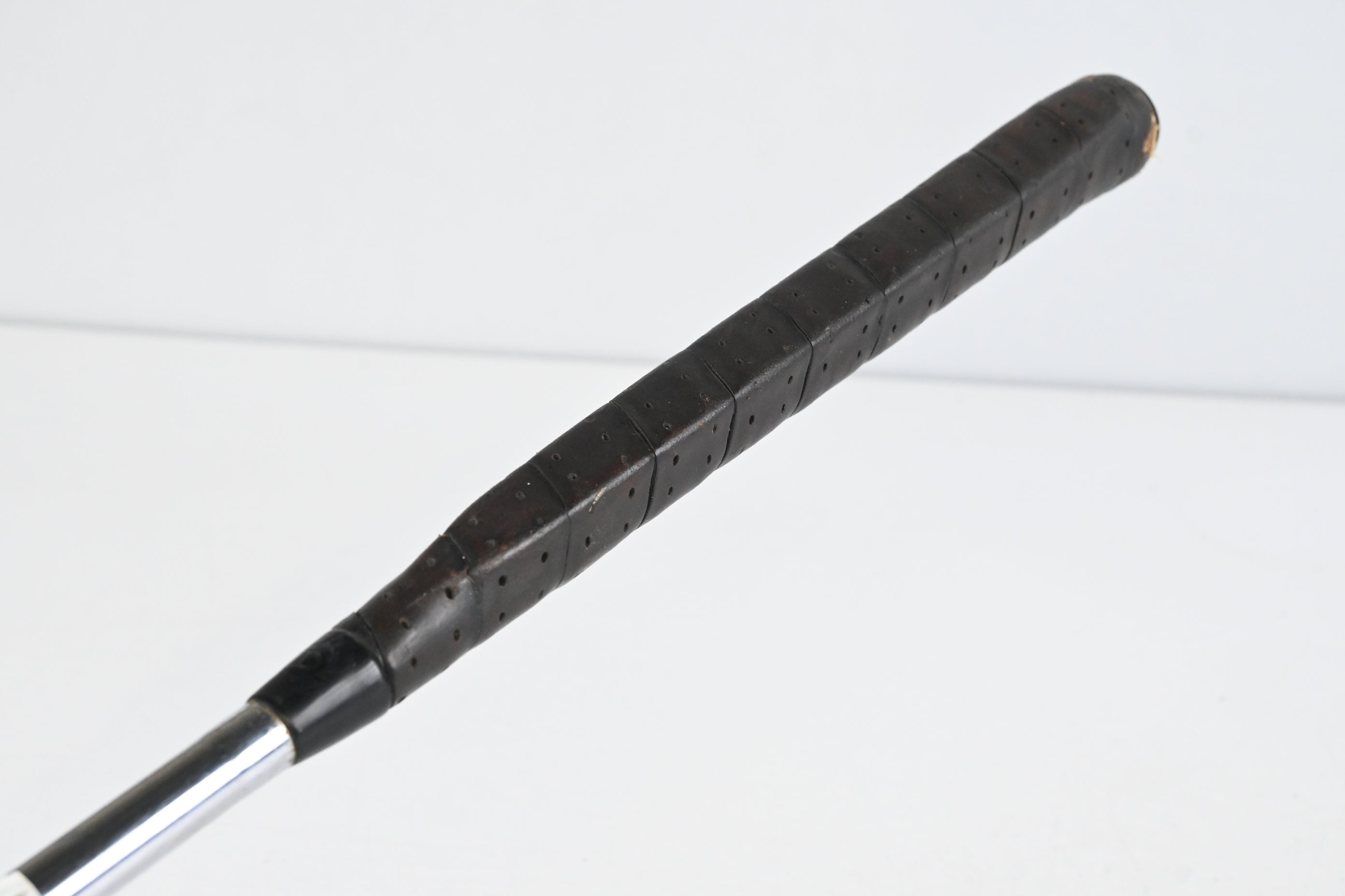 Peter Johnson Dunlop Putter / 35 Inch