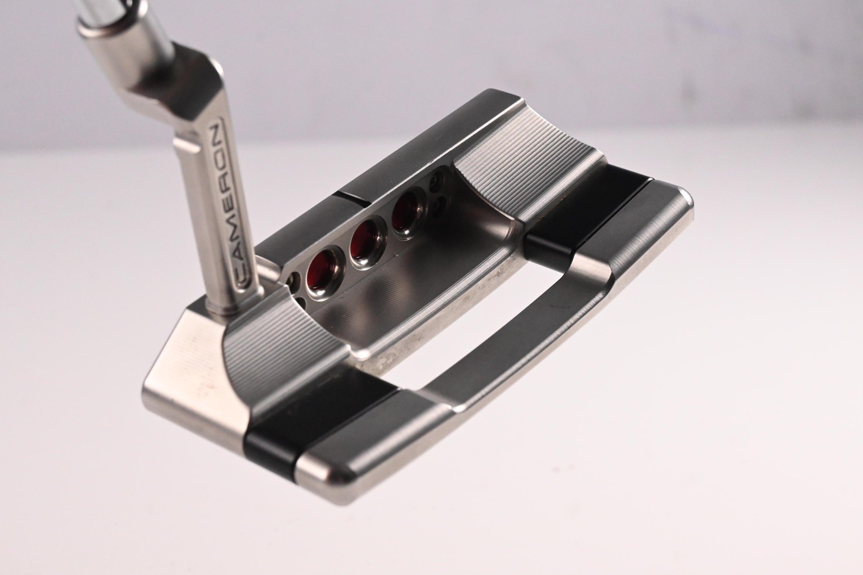 Scotty Cameron Studio Style Squareback 2 2025 Putter / 34 Inch