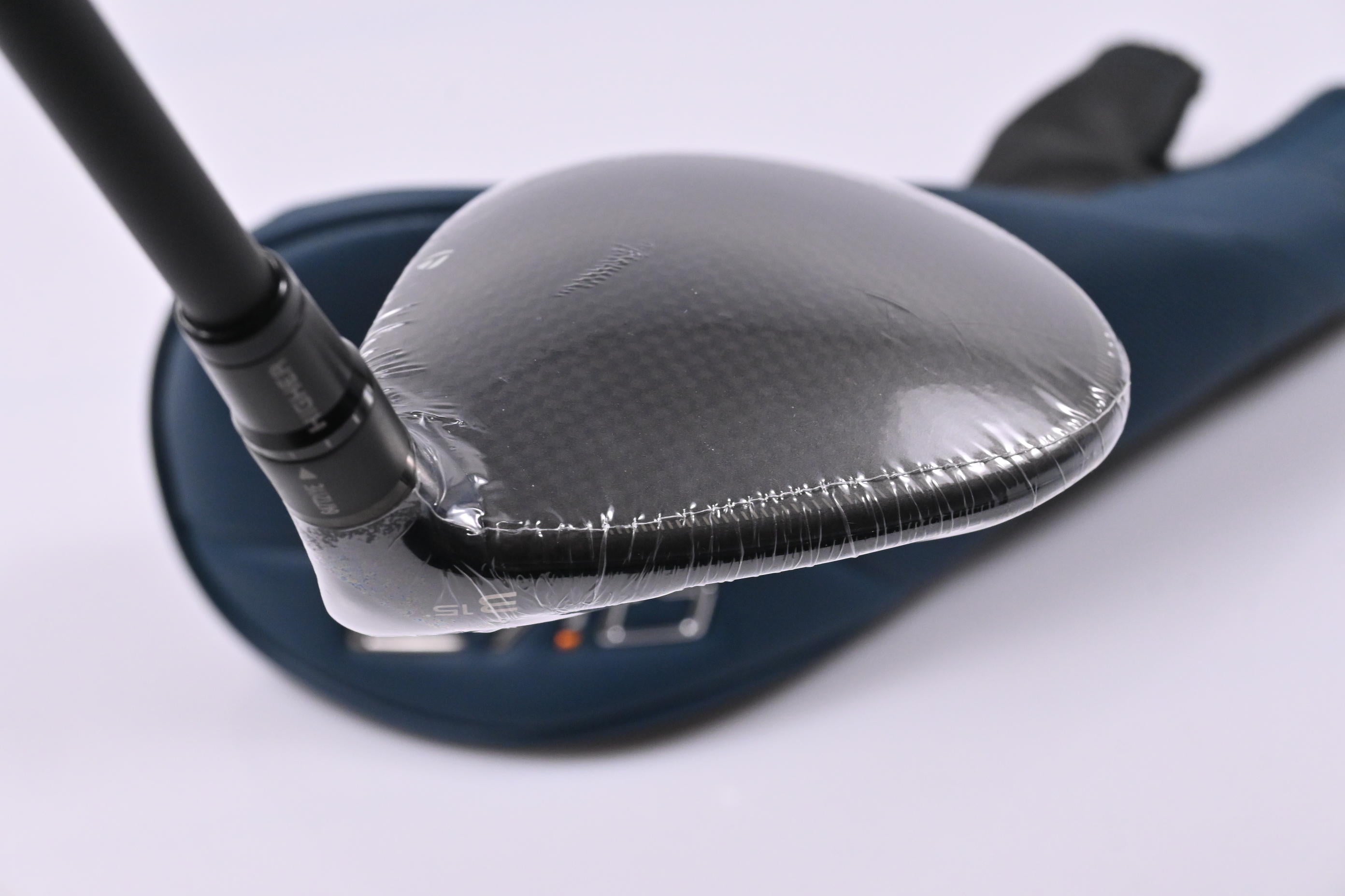 Taylormade Qi4D #3 Wood / 15 Degree / Regular Flex REAX White 55 Shaft