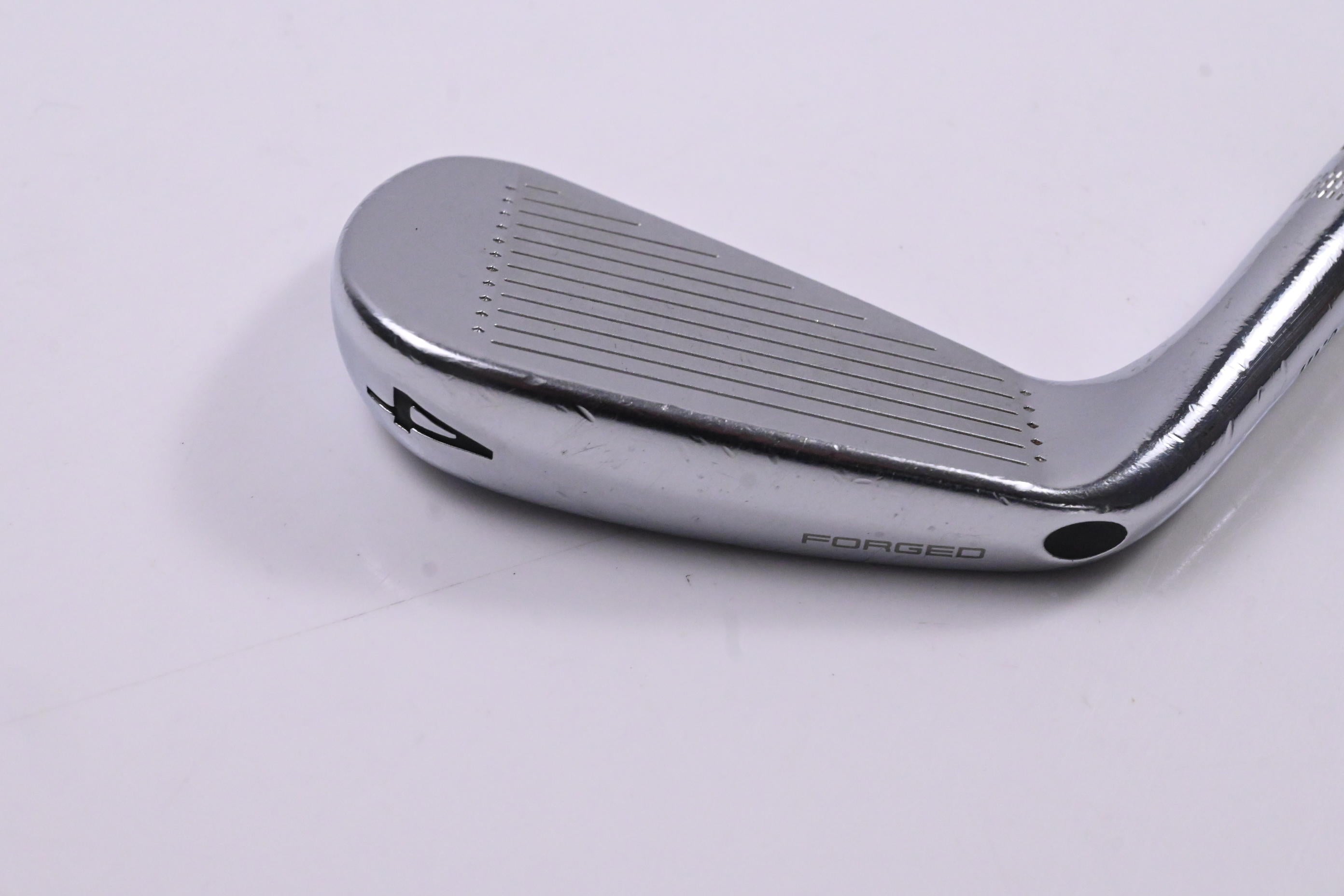 Wilson Staff Model Blade 2019 #4 Iron / 23 Degree / Stiff Flex Steel Shaft