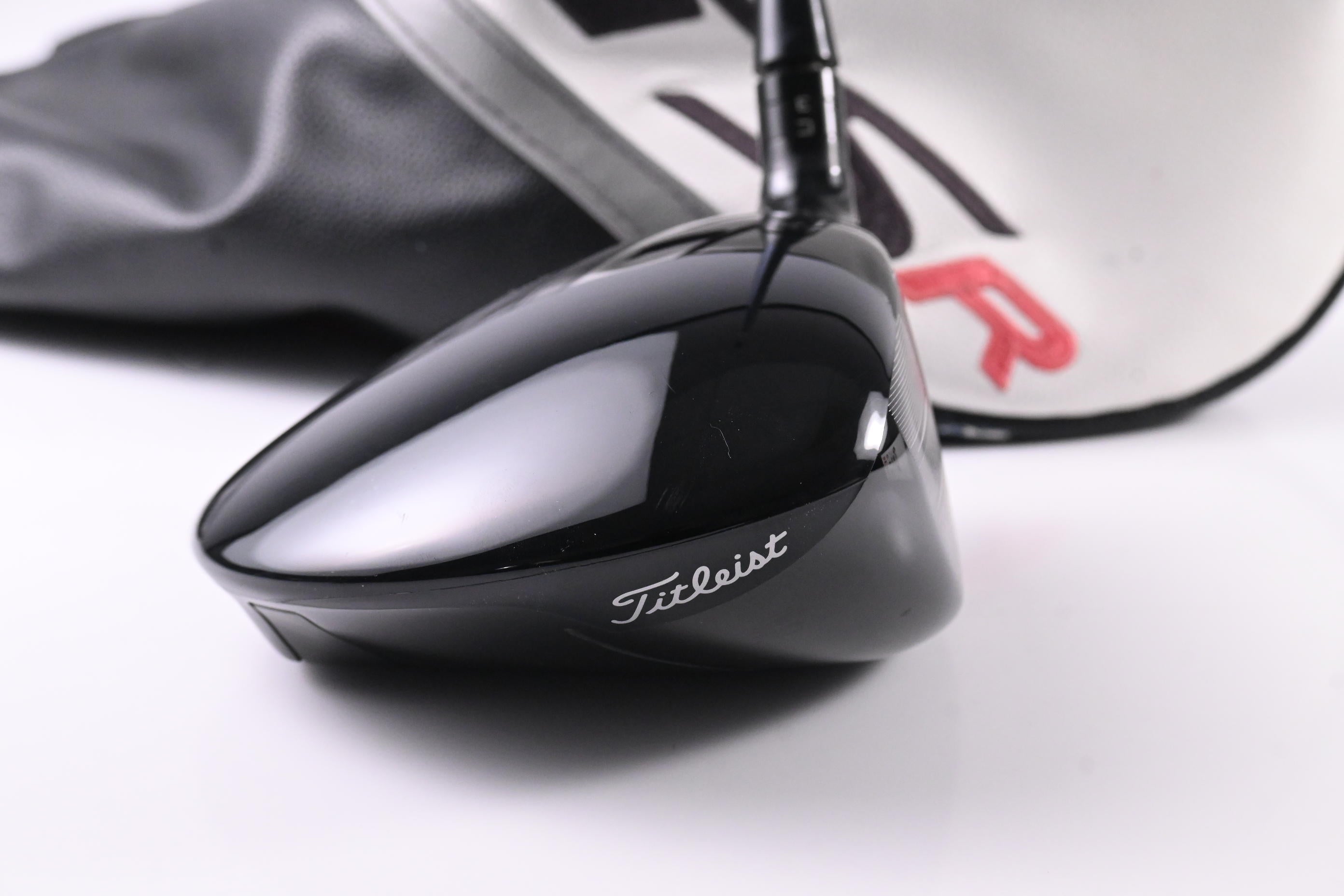 Titleist TSR2 Driver / 9 Degree / Stiff Flex Fujikura Speeder 74 Shaft