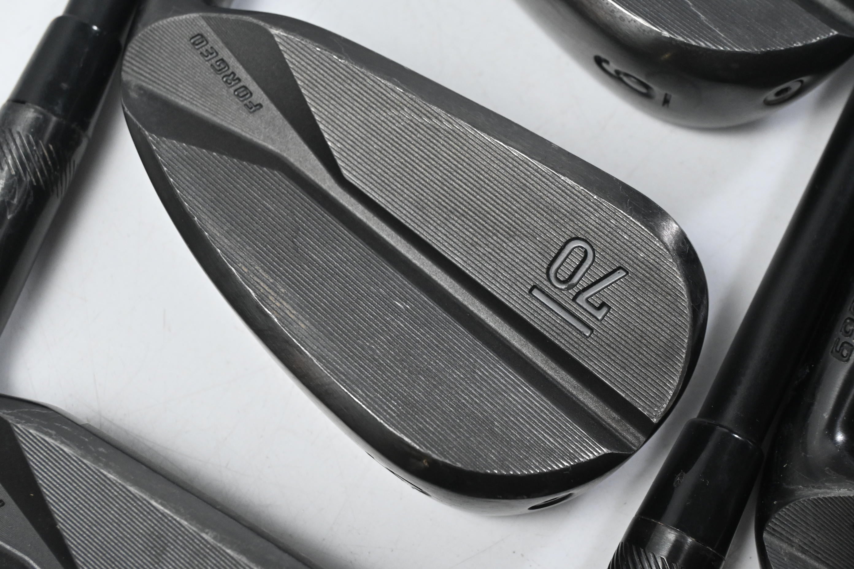 Sub 70 699 Pro V3 Irons / 4-PW+GW / Regular Flex KBS TGI 70 Shafts
