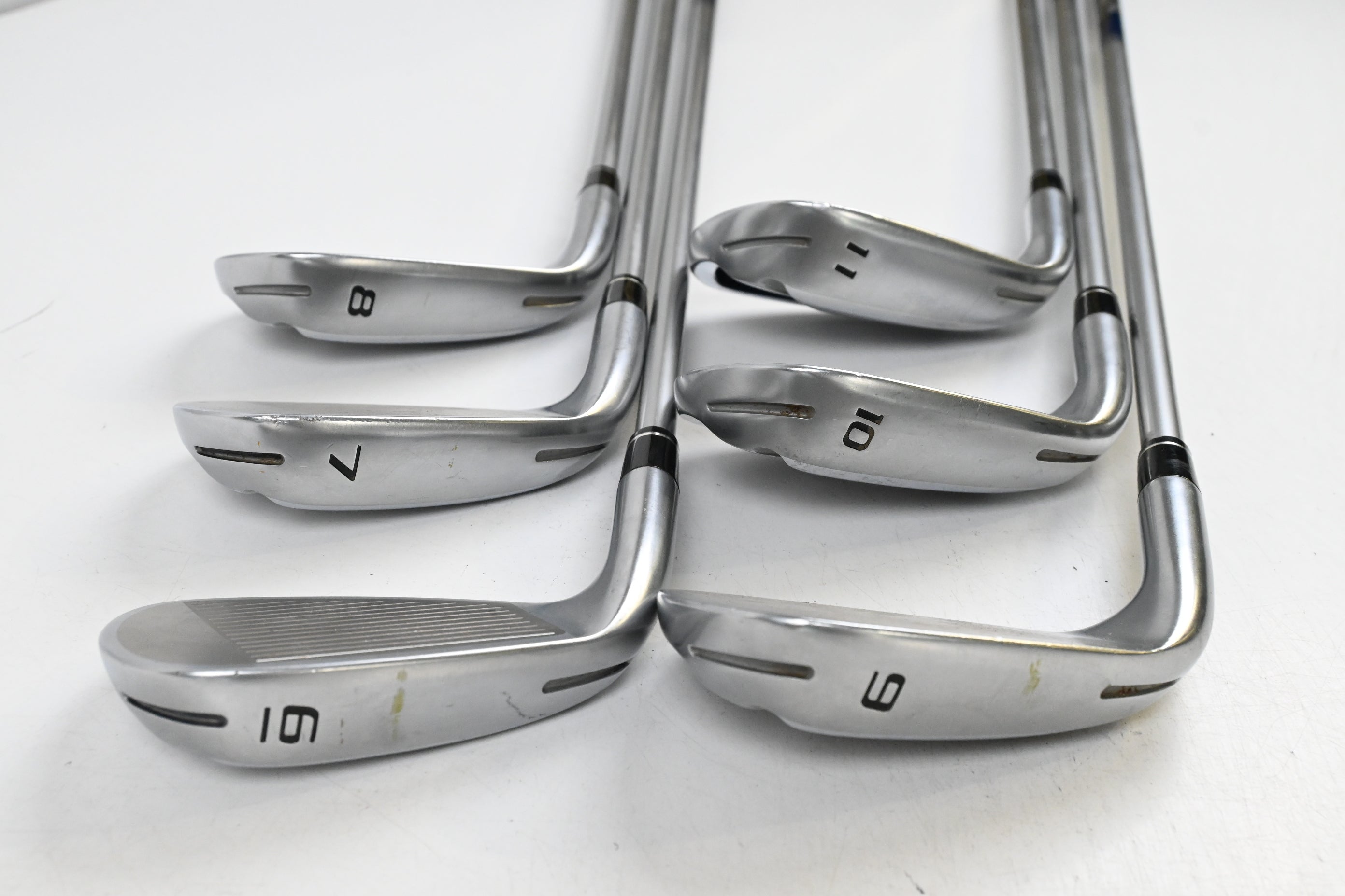 Honma Bezeal 535 Irons / 6-PW+GW / Regular Flex Vizard 48 Shafts