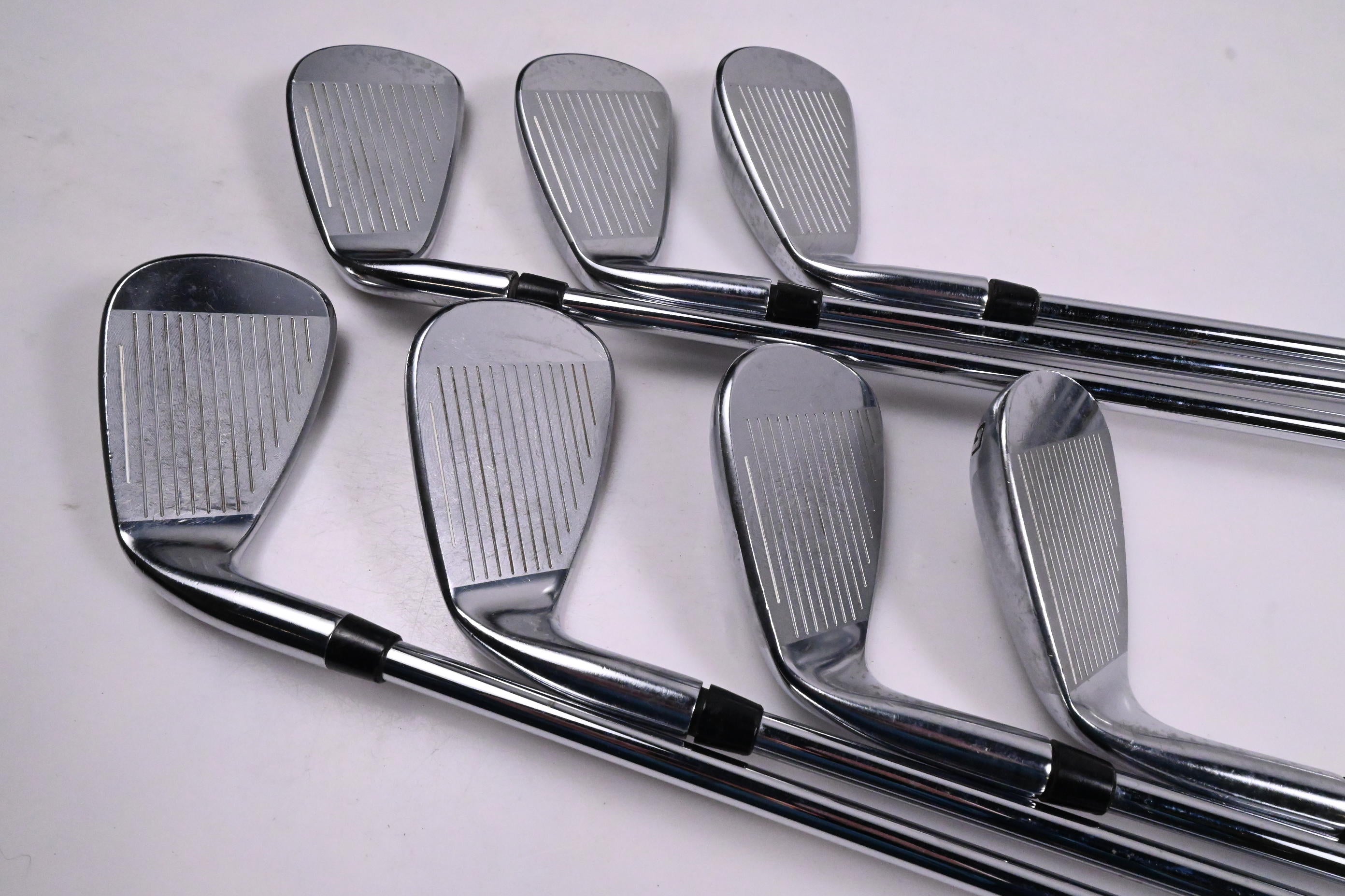 Cobra King F7 One Length Irons / 5-PW+GW / Regular Flex Cobra Shafts