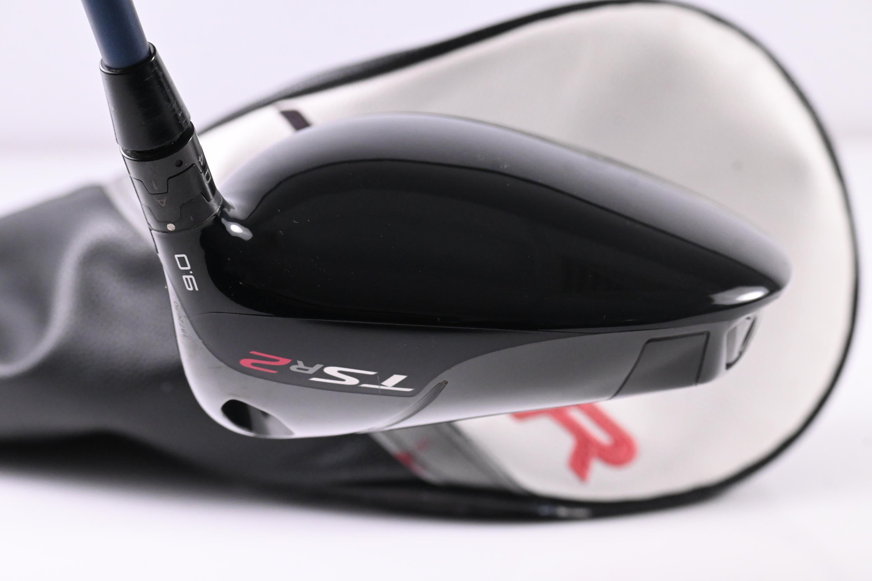 Titleist TSR2 Driver / 9 Degree / Stiff Flex Fujikura Speeder 74 Shaft